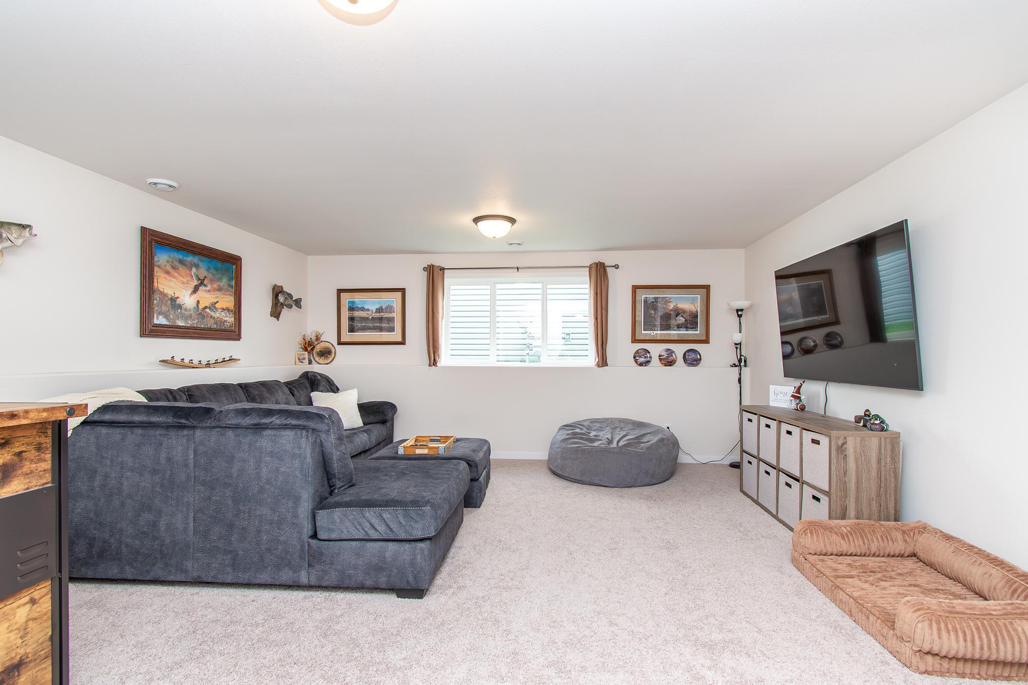 2021 single family home for sale at 6608 27th Street S in Fargo, ND — 3 bed, 2 bath (photo 24 of 39)