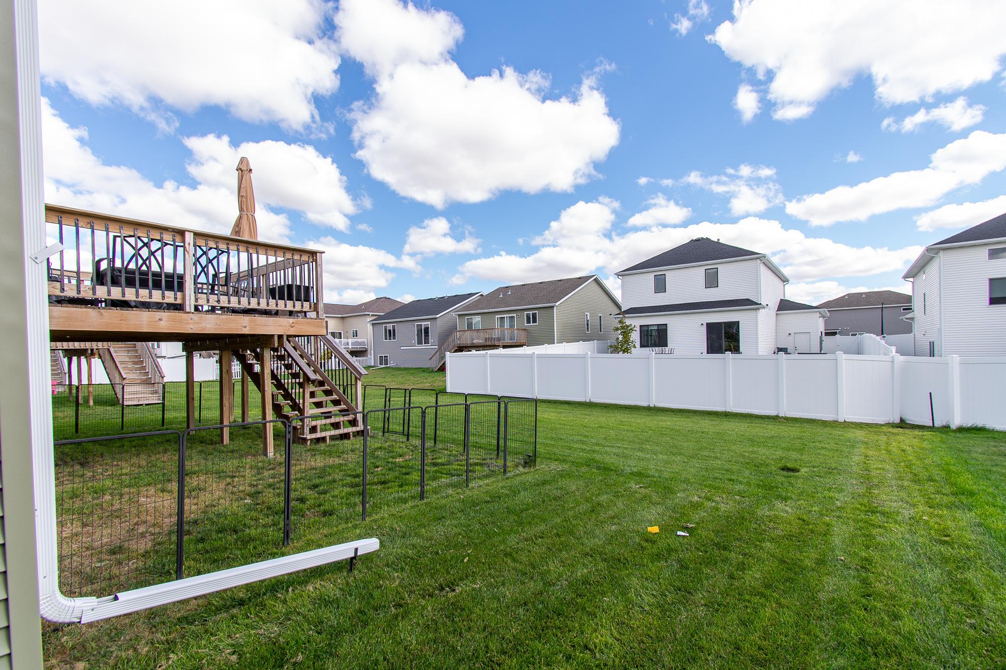 2021 single family home for sale at 6608 27th Street S in Fargo, ND — 3 bed, 2 bath (photo 33 of 39)