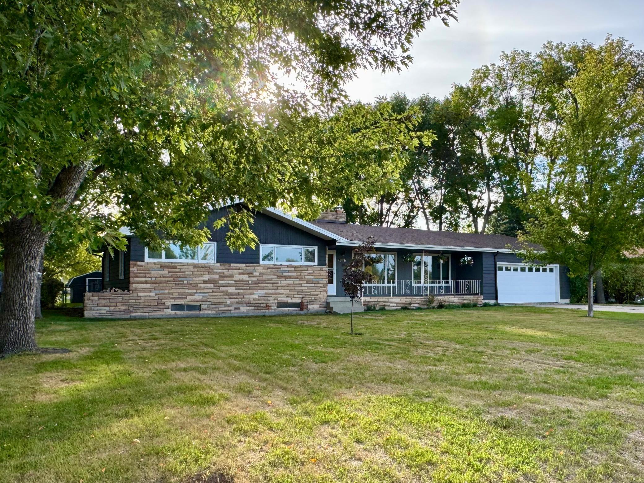 1960 single family home for sale at 4826 UNIVERSITY Drive S in Fargo, ND — 3 bed, 3 bath