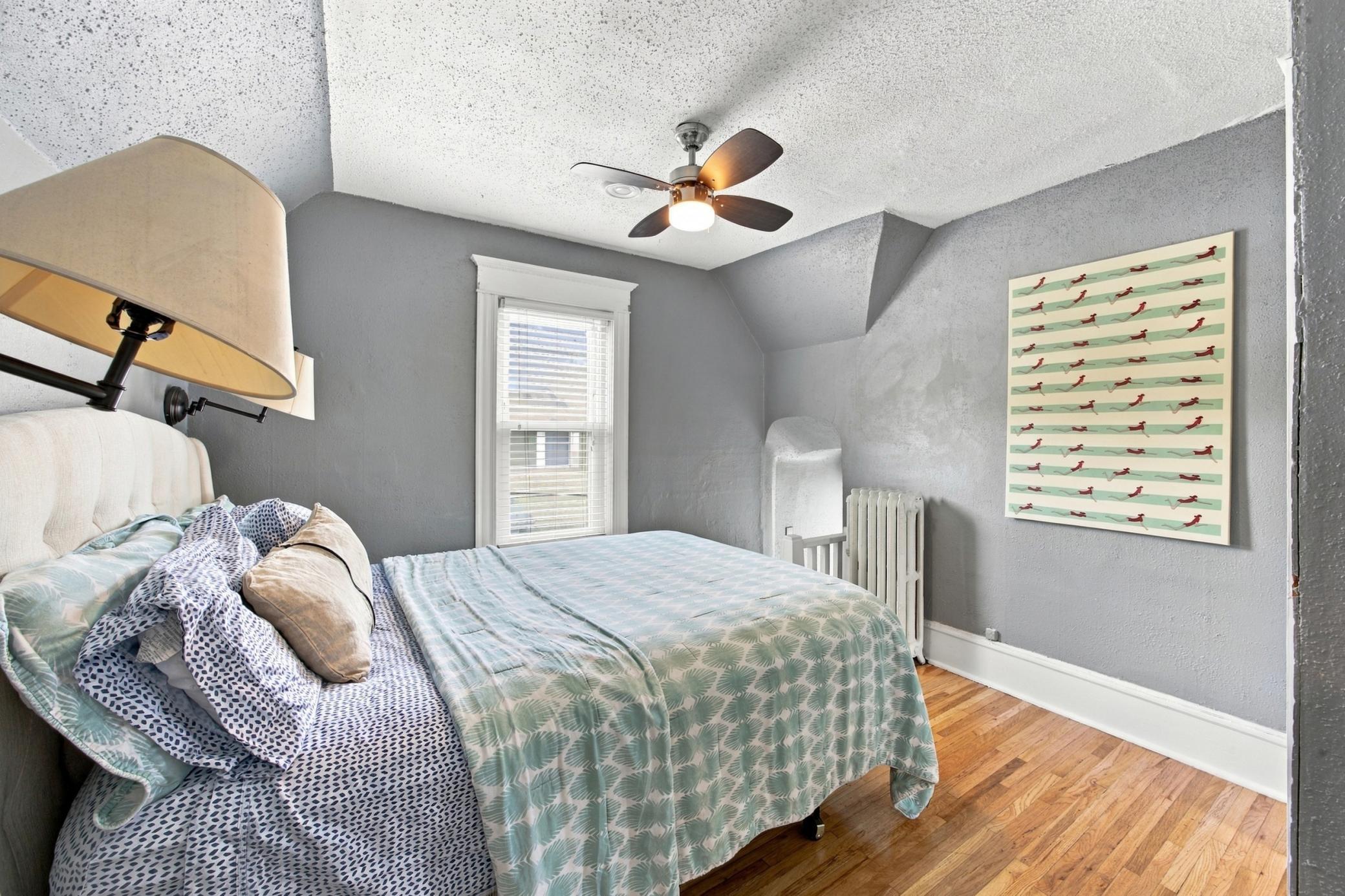 1912 single family home for sale at 802 2nd Street N in Fargo, ND — 4 bed, 3 bath (photo 18 of 61)