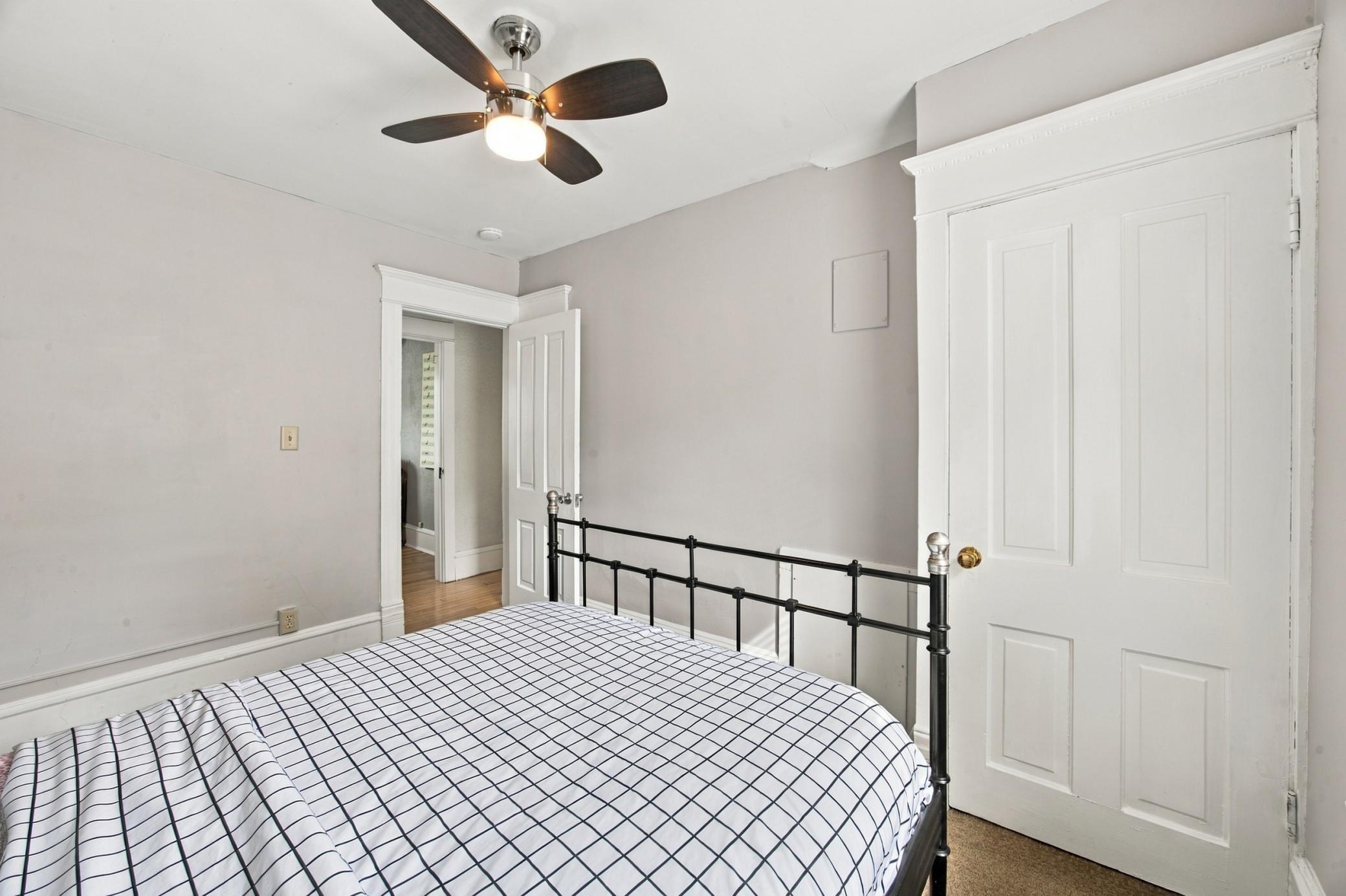 1912 single family home for sale at 802 2nd Street N in Fargo, ND — 4 bed, 3 bath (photo 29 of 61)