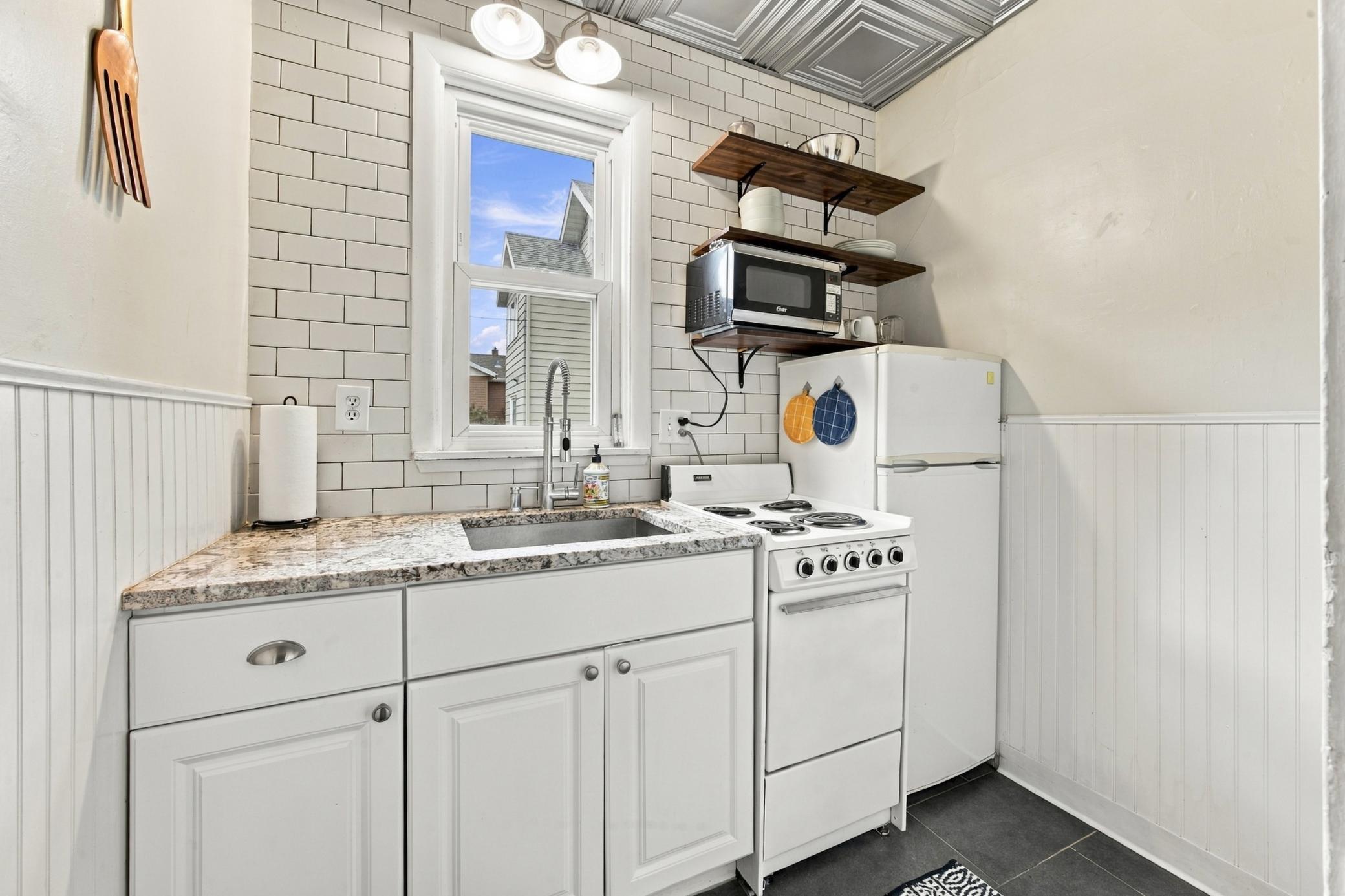 1912 single family home for sale at 802 2nd Street N in Fargo, ND — 4 bed, 3 bath (photo 37 of 61)
