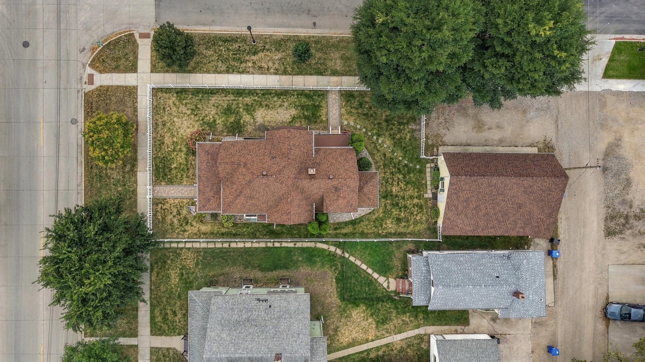 1912 single family home for sale at 802 2nd Street N in Fargo, ND — 4 bed, 3 bath (photo 56 of 61)