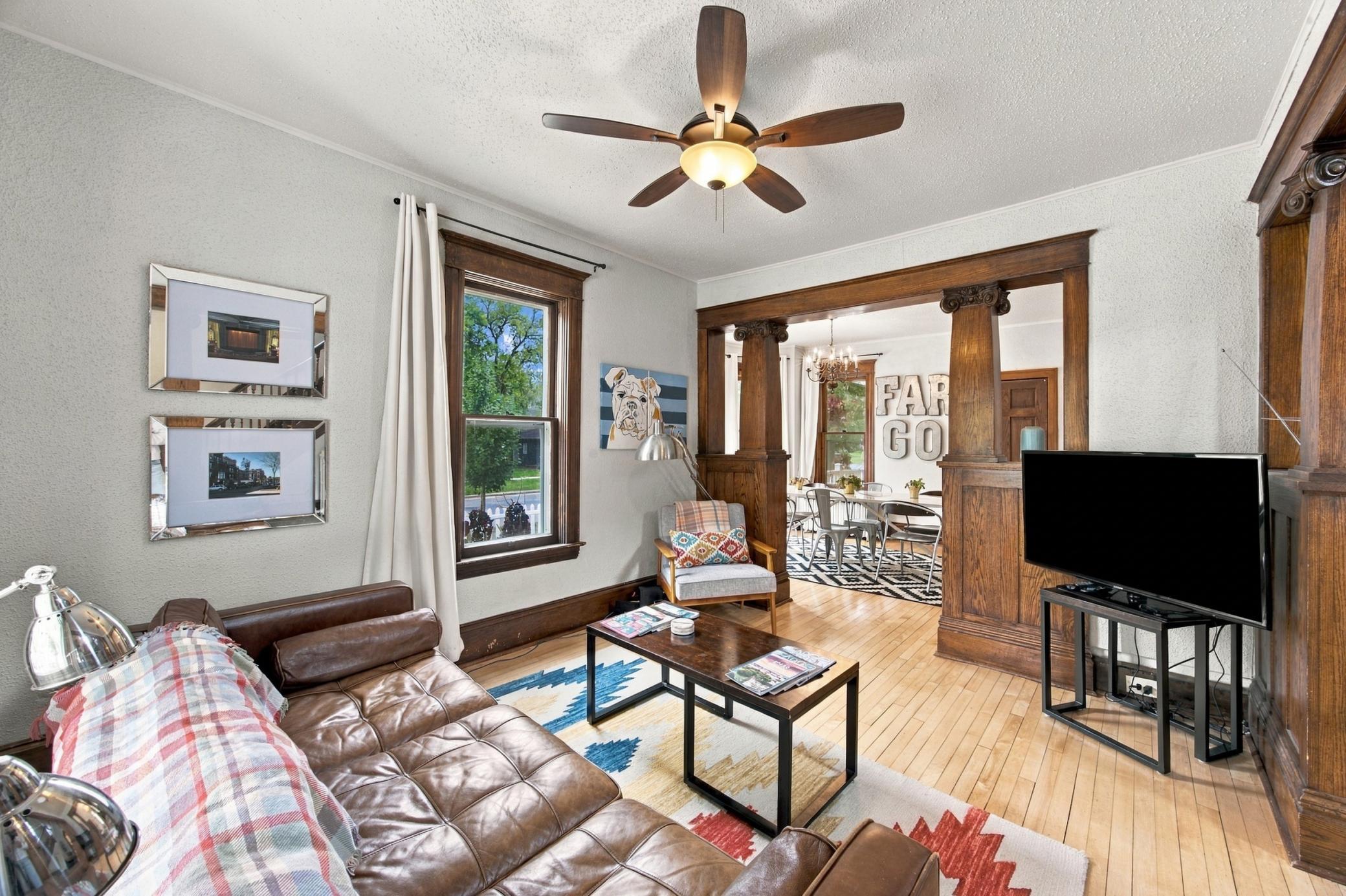 1912 single family home for sale at 802 2nd Street N in Fargo, ND — 4 bed, 3 bath (photo 7 of 61)
