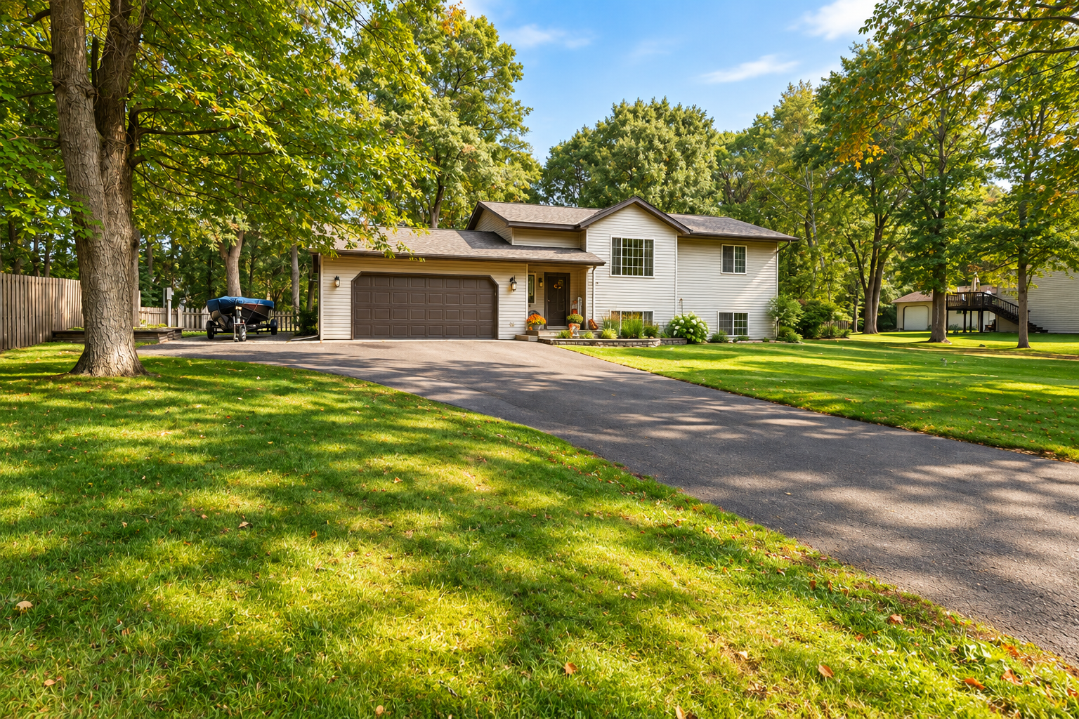 1996 single family home for sale at 7172 Laredo Road in Baxter, MN — 5 bed, 2 bath