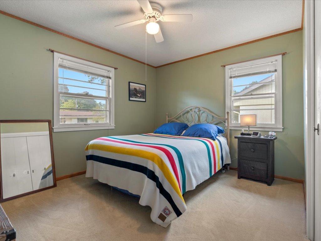 1958 single family home for sale at 1218 9th Avenue NE in Brainerd, MN — 4 bed, 2 bath (photo 12 of 30)