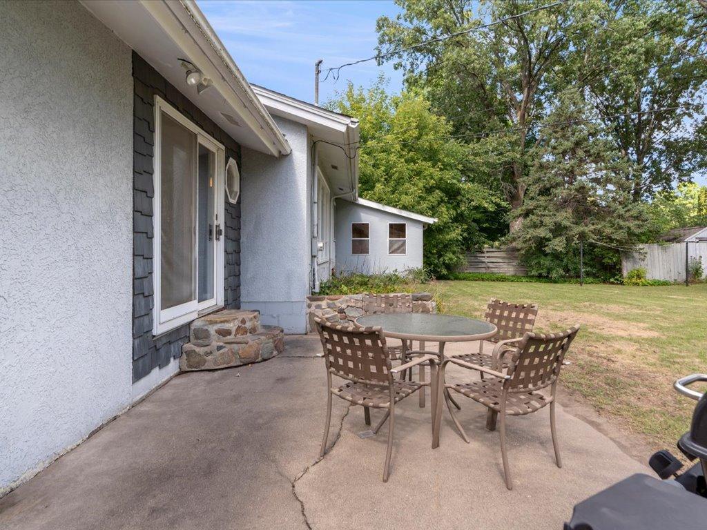 1958 single family home for sale at 1218 9th Avenue NE in Brainerd, MN — 4 bed, 2 bath (photo 28 of 30)
