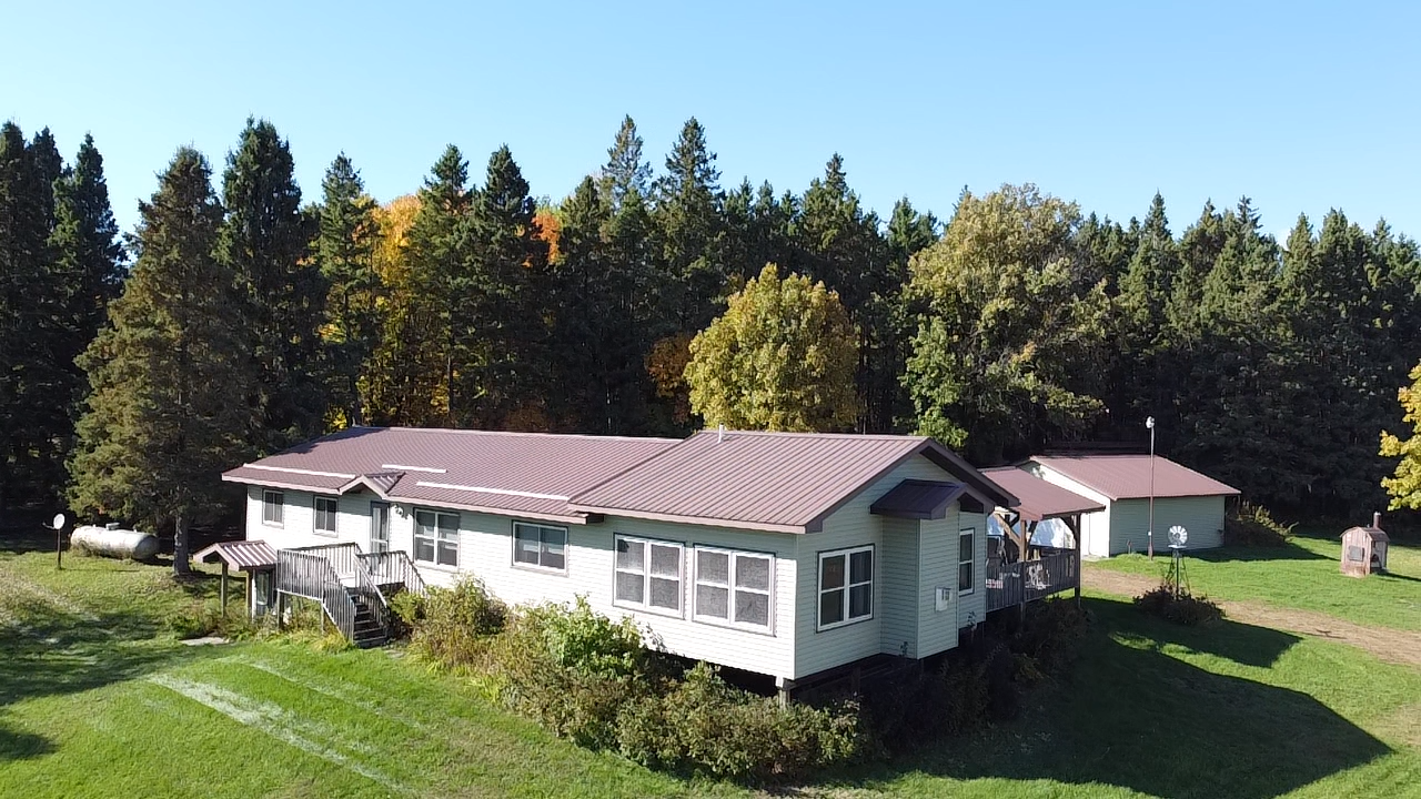 1995 single family home for sale at 31116 350th Avenue in Aitkin, MN — 3 bed, 3 bath