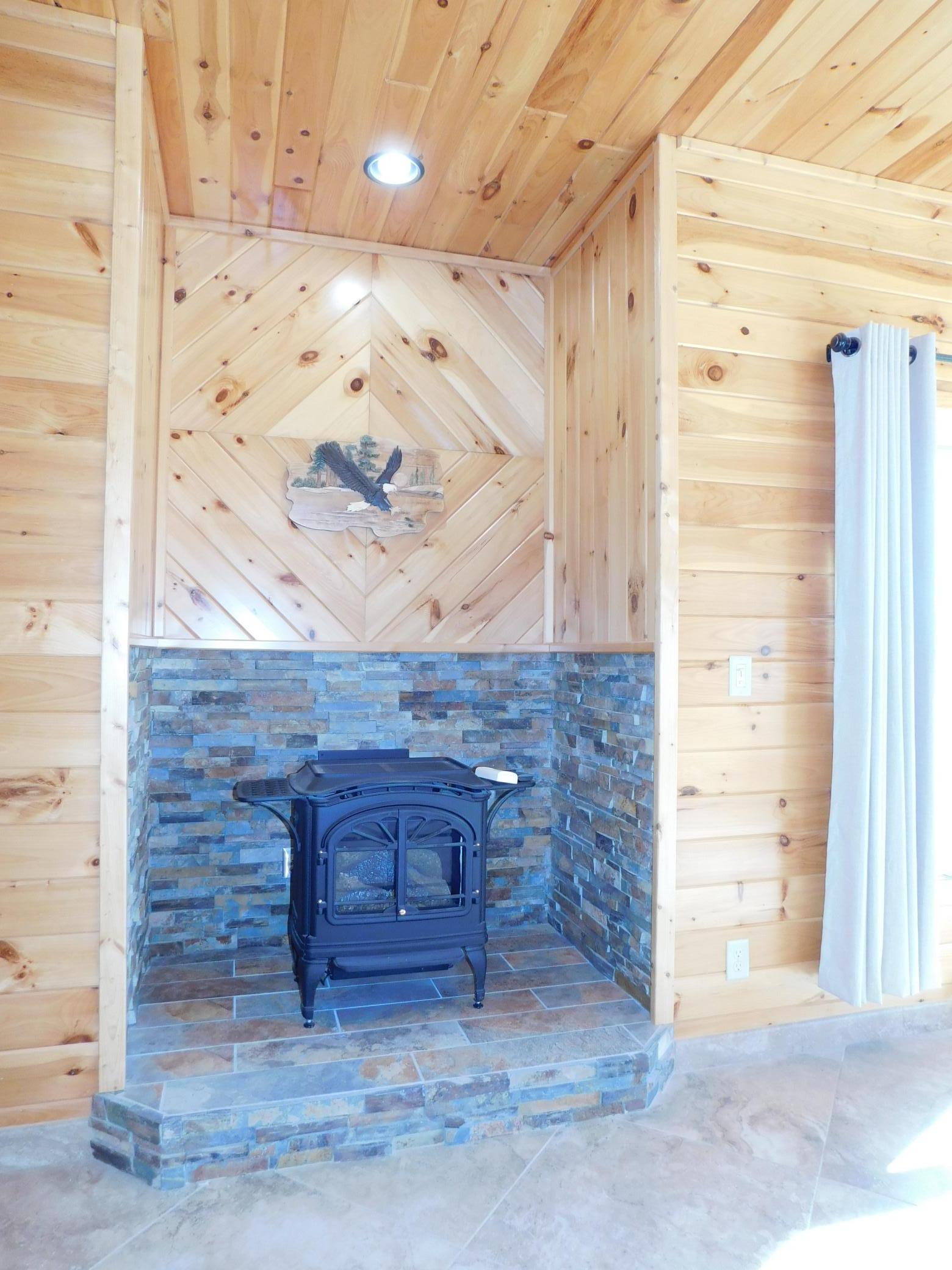 1995 single family home for sale at 31116 350th Avenue in Aitkin, MN — 3 bed, 3 bath (photo 17 of 57)