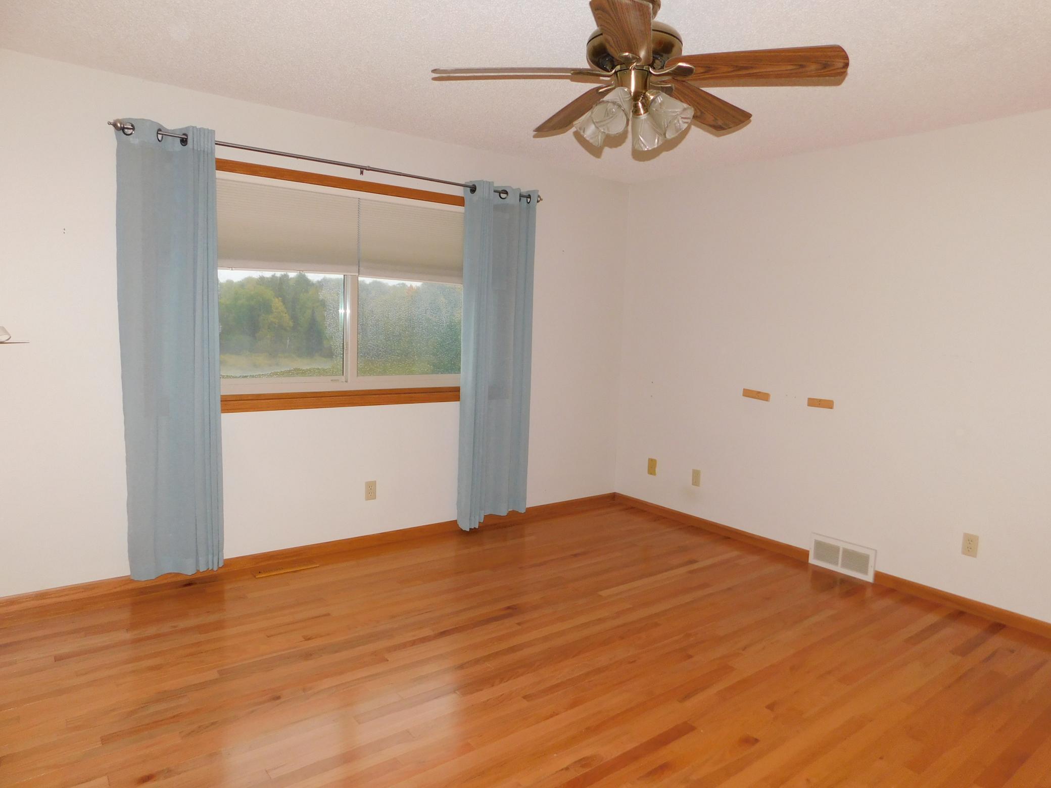 1995 single family home for sale at 31116 350th Avenue in Aitkin, MN — 3 bed, 3 bath (photo 21 of 57)
