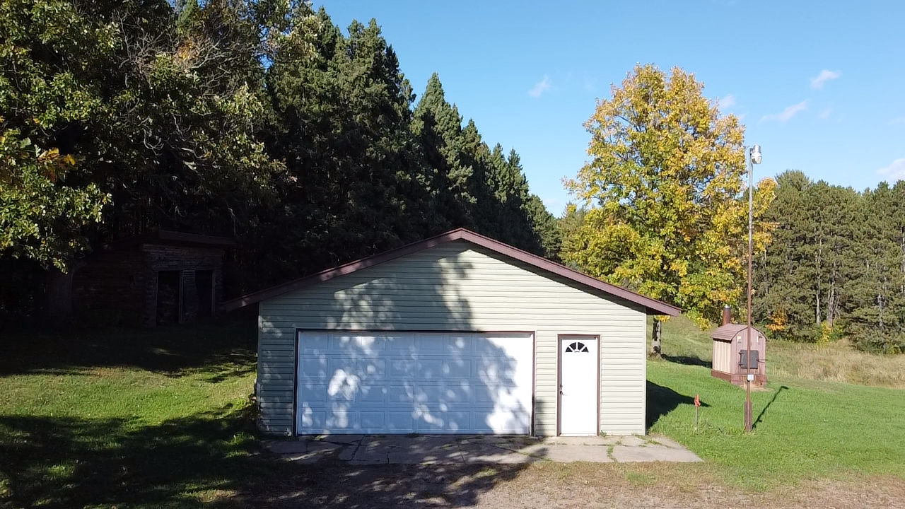 1995 single family home for sale at 31116 350th Avenue in Aitkin, MN — 3 bed, 3 bath (photo 41 of 57)