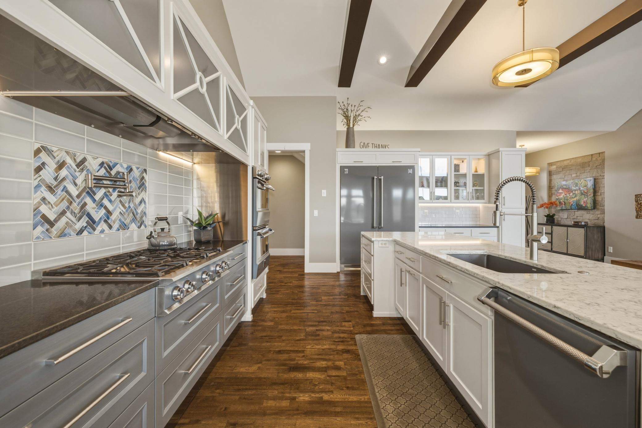 2016 single family home for sale at 3716 6th Street E in West Fargo, ND — 6 bed, 5 bath (photo 11 of 120)
