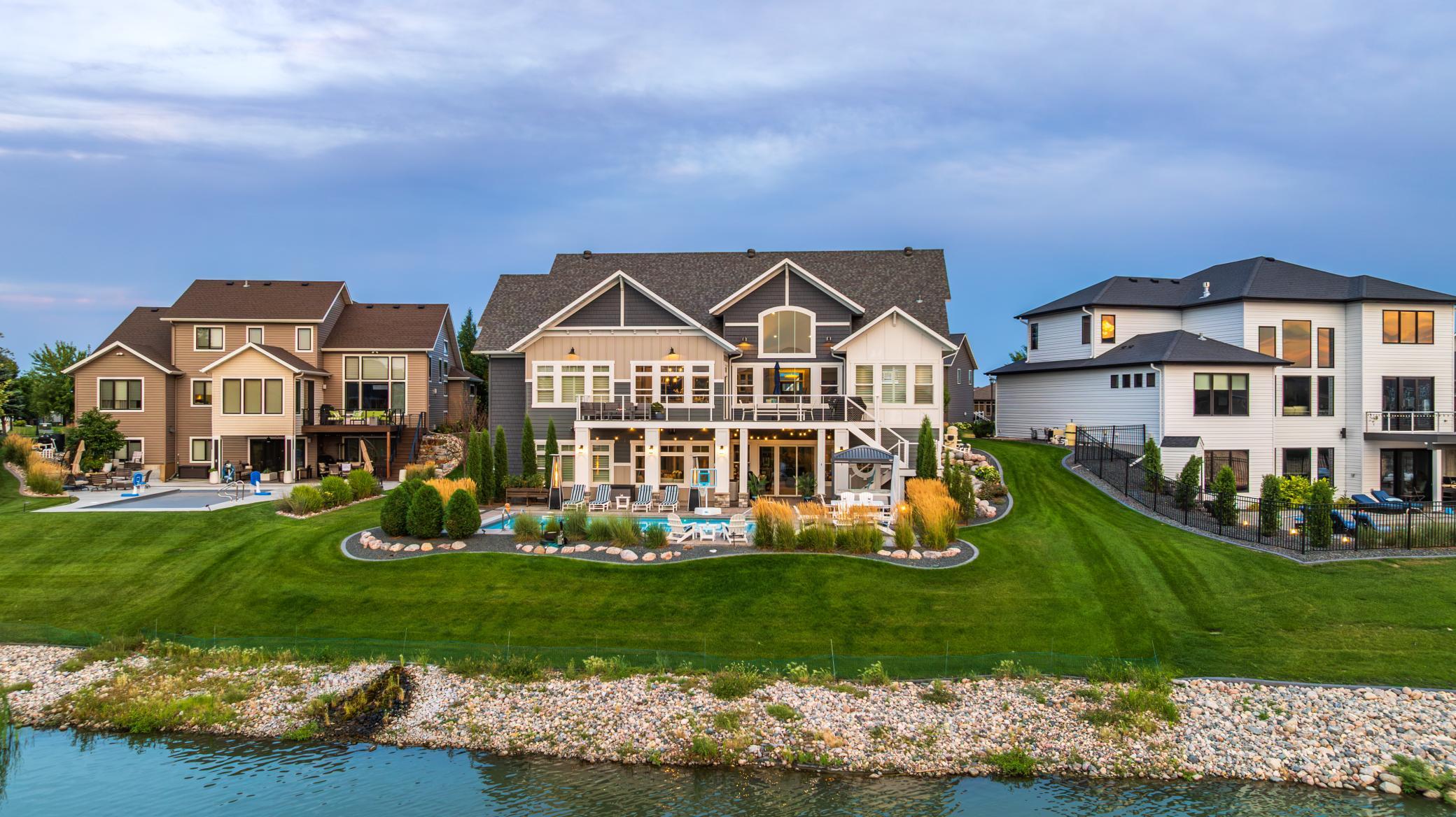 2016 single family home for sale at 3716 6th Street E in West Fargo, ND — 6 bed, 5 bath (photo 107 of 120)