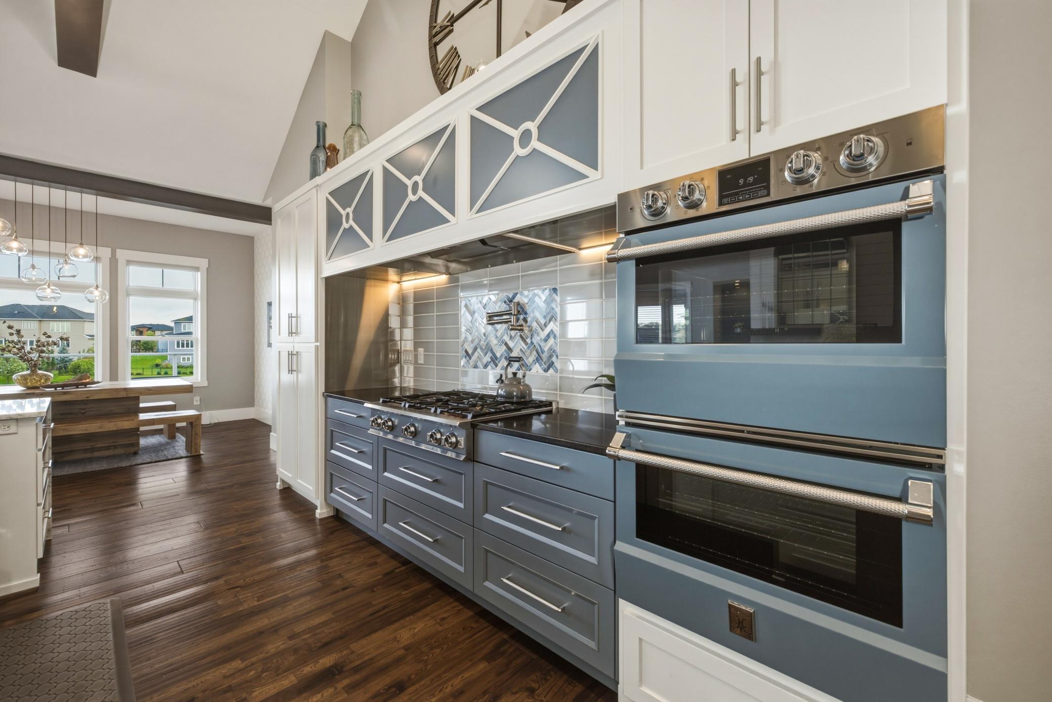 2016 single family home for sale at 3716 6th Street E in West Fargo, ND — 6 bed, 5 bath (photo 12 of 120)