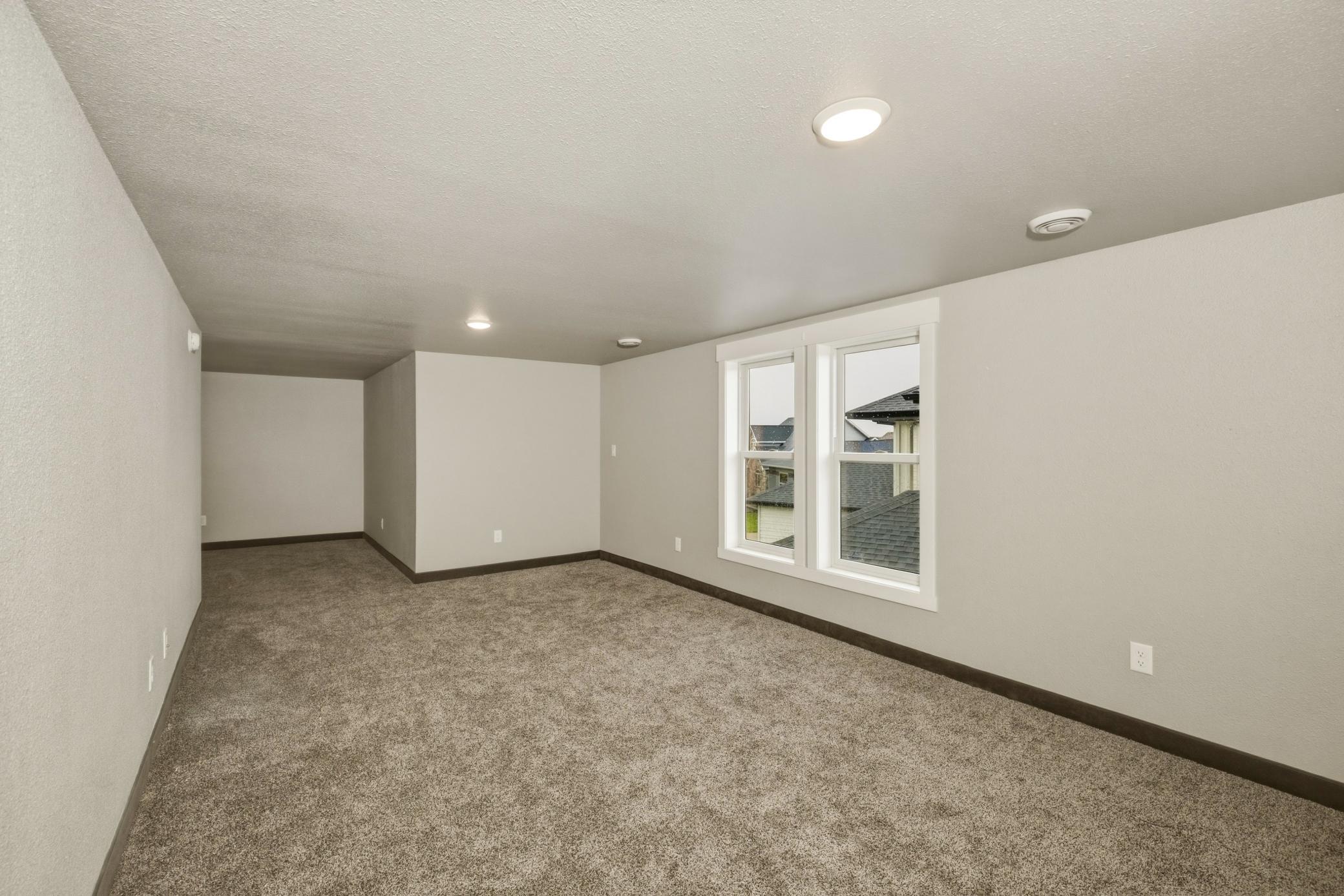 2016 single family home for sale at 3716 6th Street E in West Fargo, ND — 6 bed, 5 bath (photo 40 of 120)