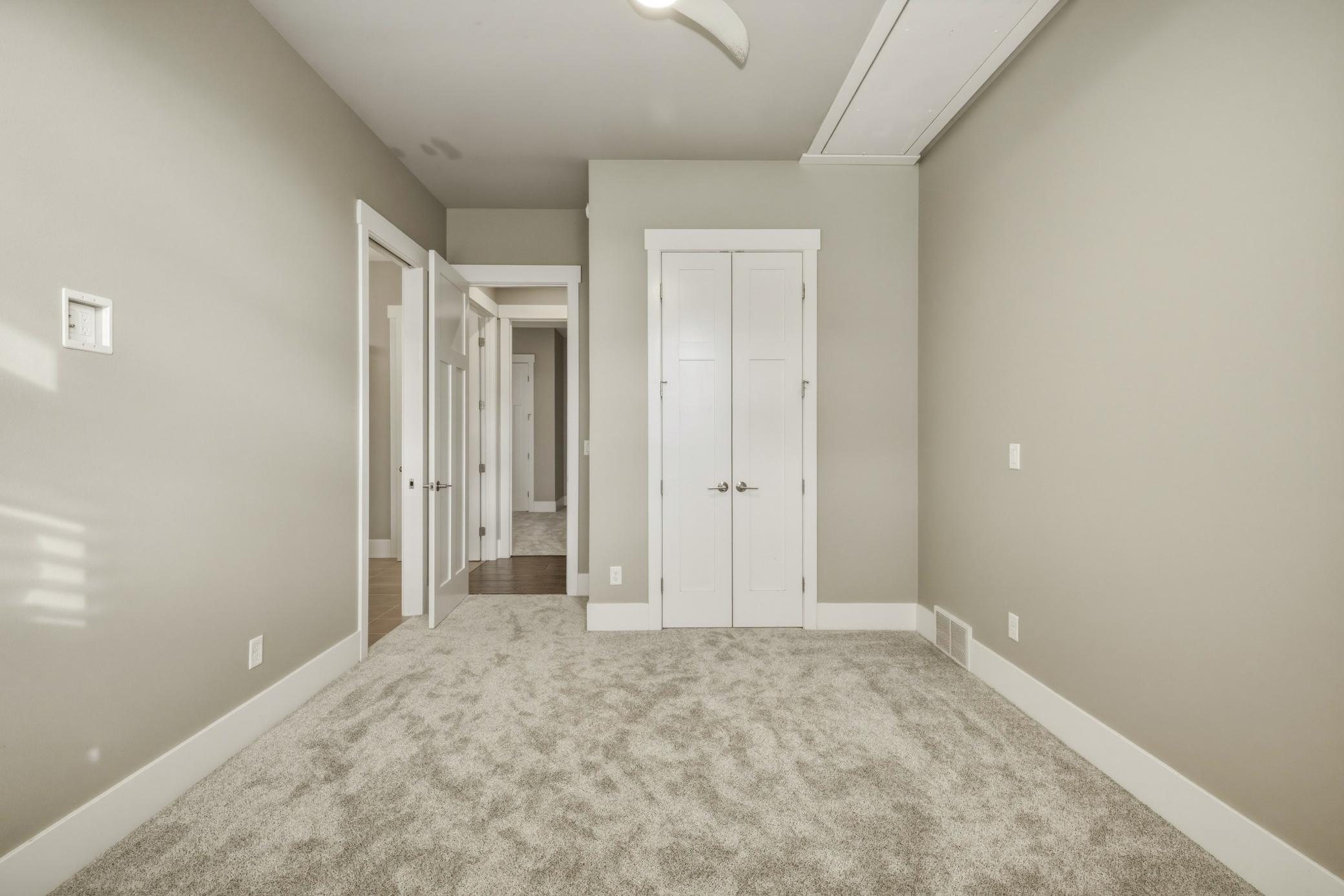2016 single family home for sale at 3716 6th Street E in West Fargo, ND — 6 bed, 5 bath (photo 41 of 120)