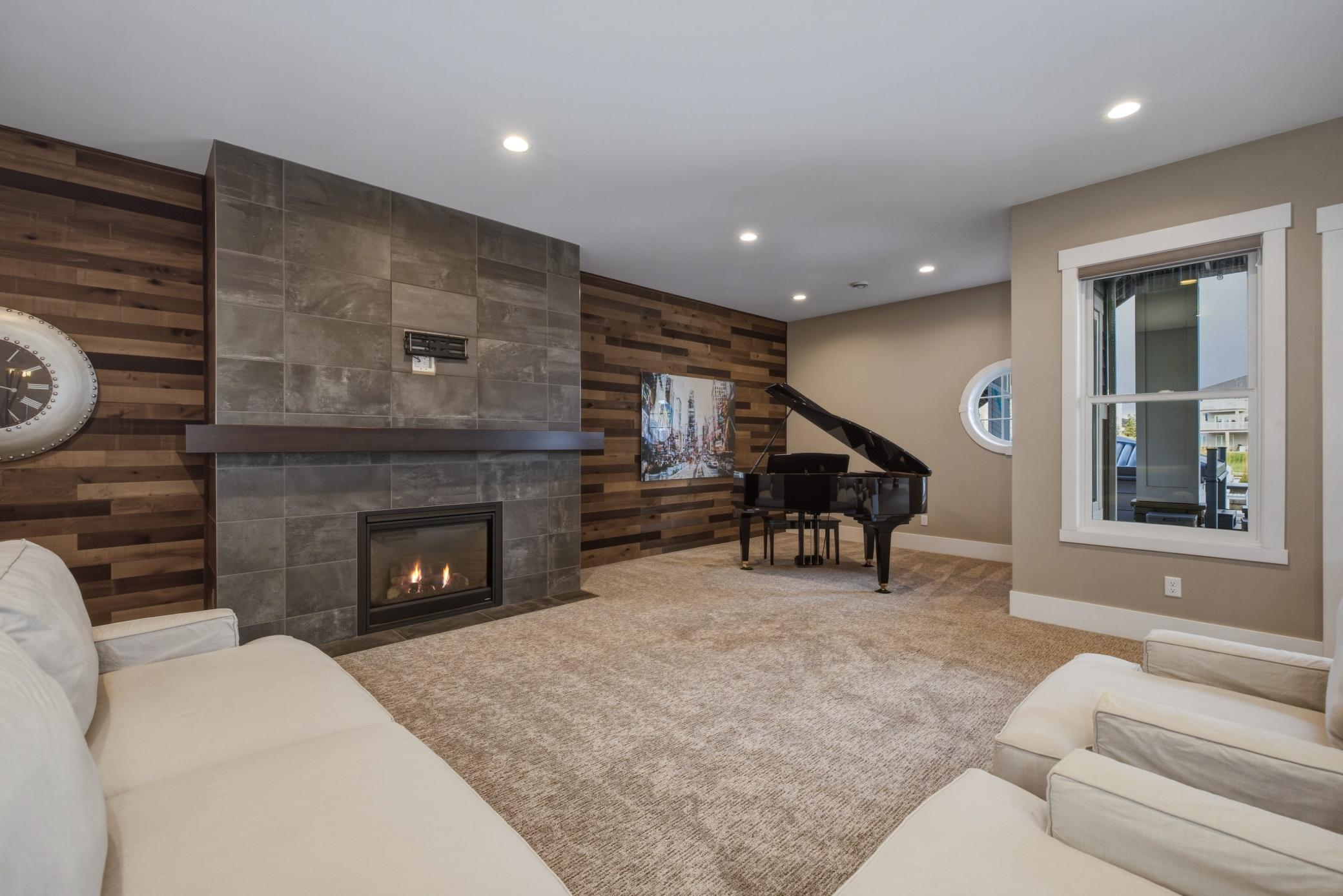 2016 single family home for sale at 3716 6th Street E in West Fargo, ND — 6 bed, 5 bath (photo 47 of 120)