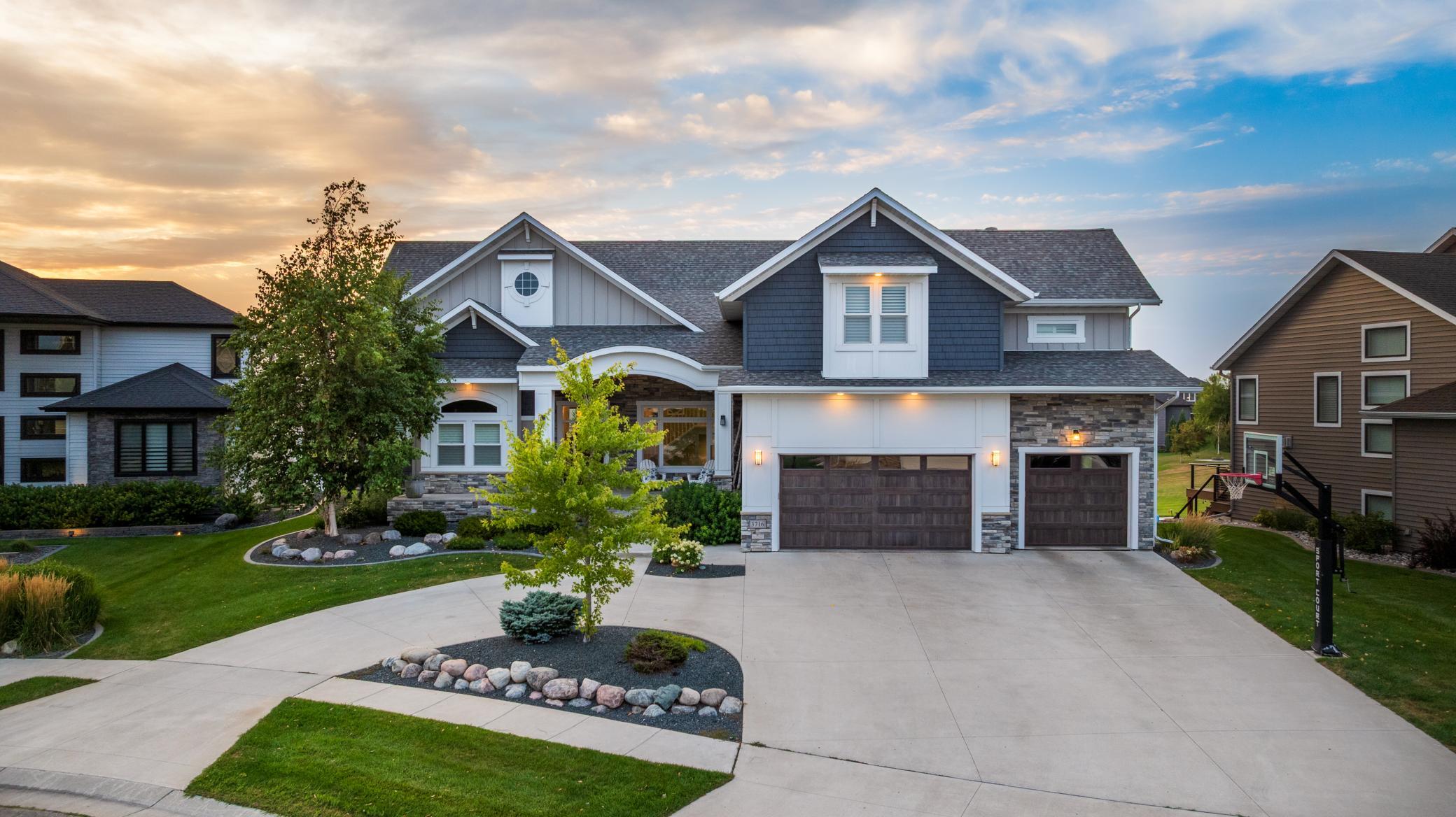 2016 single family home for sale at 3716 6th Street E in West Fargo, ND — 6 bed, 5 bath (photo 100 of 120)