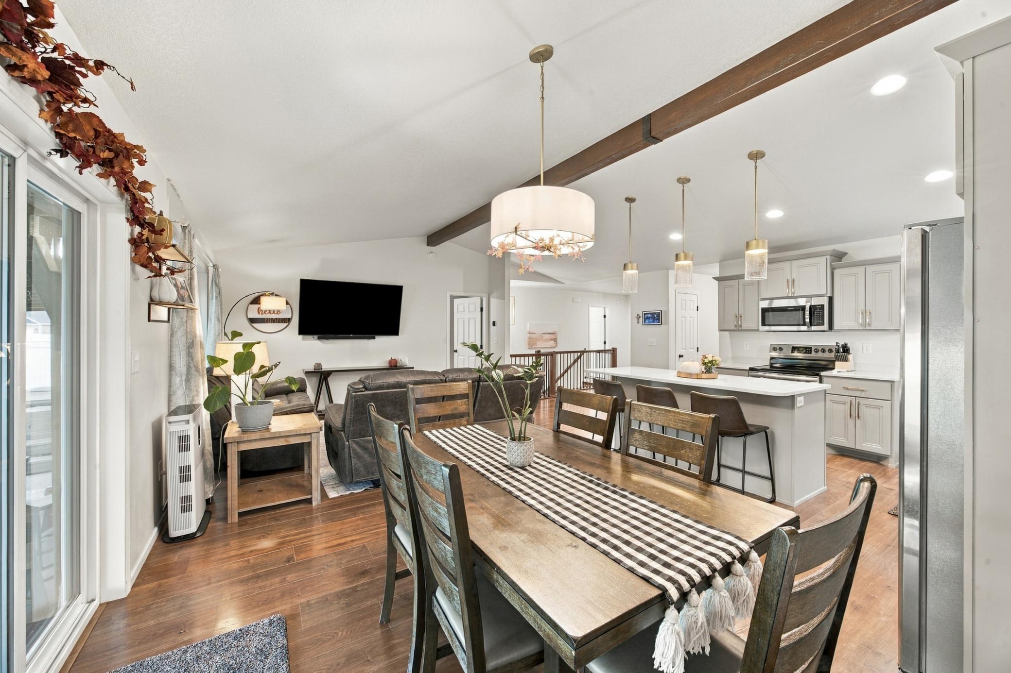 2018 single family home for sale at 5545 8th Street W in West Fargo, ND — 4 bed, 3 bath (photo 13 of 34)