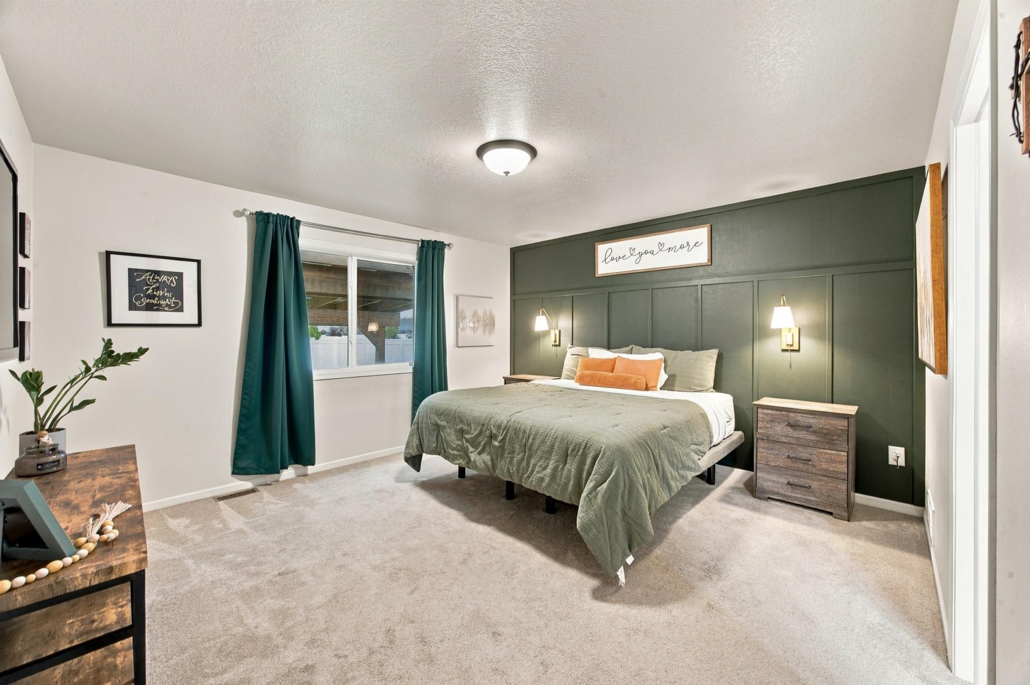 2018 single family home for sale at 5545 8th Street W in West Fargo, ND — 4 bed, 3 bath (photo 14 of 34)