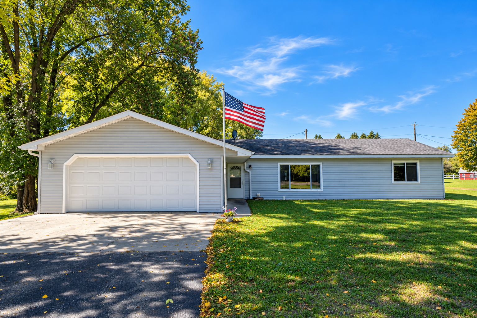 2010 single family home for sale at 424 Walker Avenue S in New York Mills, MN — 3 bed, 2 bath