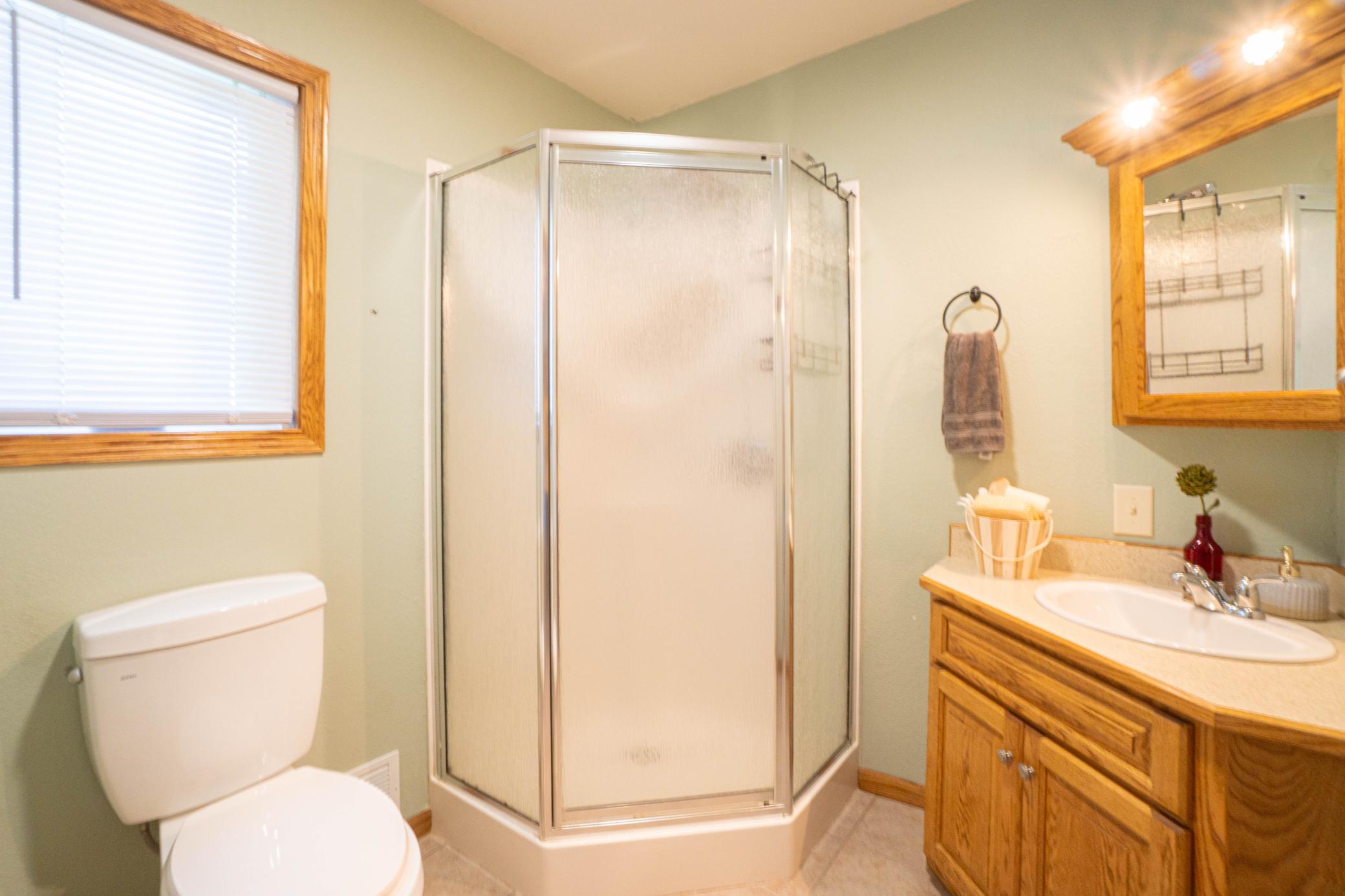 2010 single family home for sale at 424 Walker Avenue S in New York Mills, MN — 3 bed, 2 bath (photo 17 of 32)