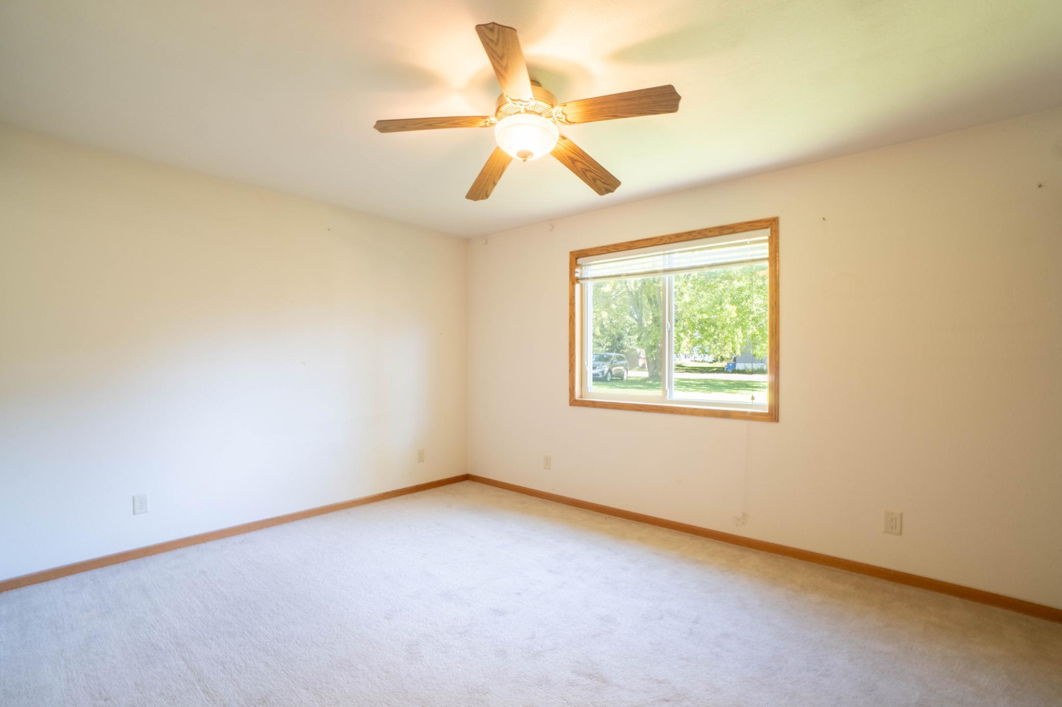 2010 single family home for sale at 424 Walker Avenue S in New York Mills, MN — 3 bed, 2 bath (photo 28 of 32)