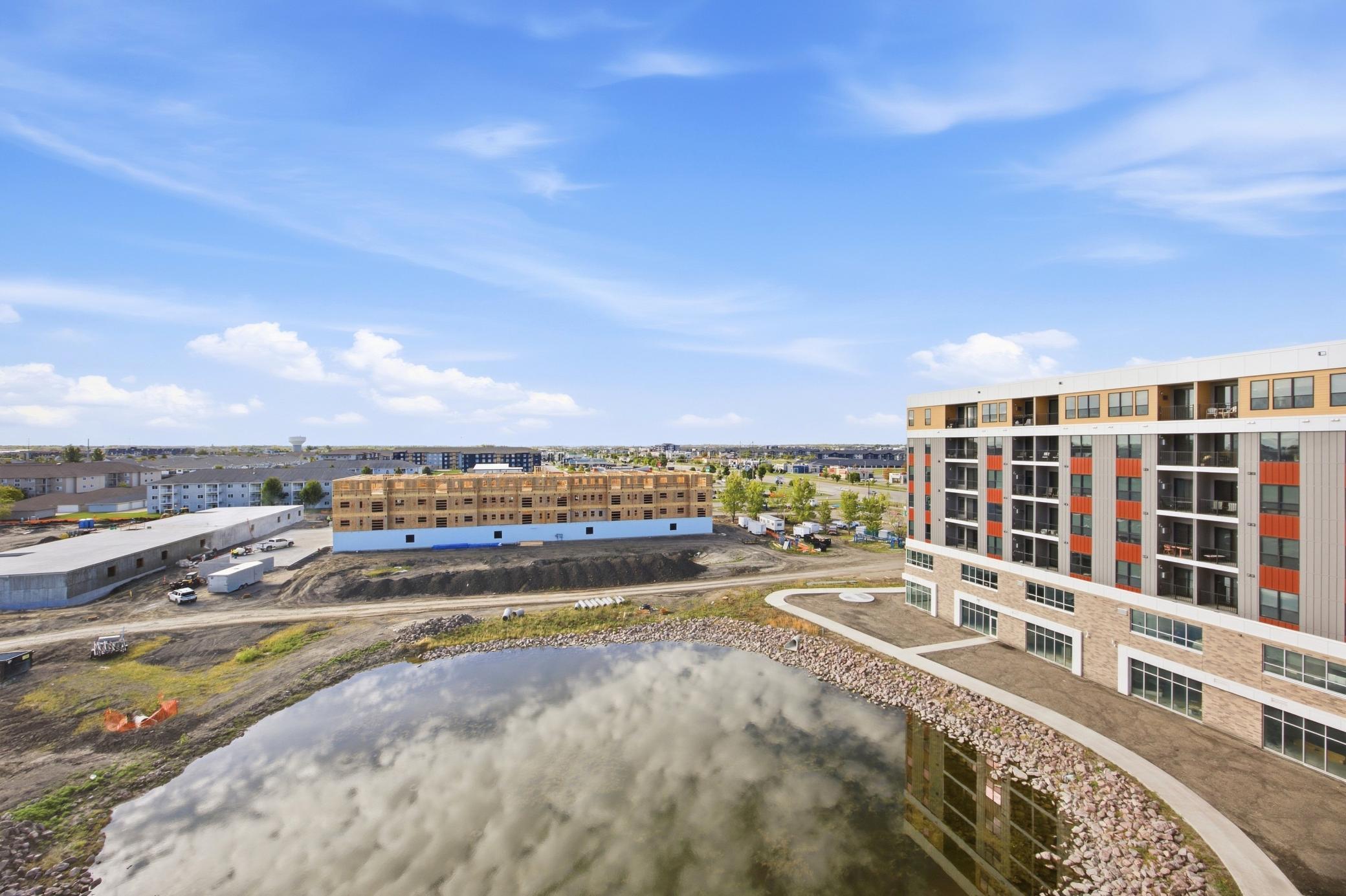 2024 condo for sale at 4470 24th Avenue S, Unit 605 in Fargo, ND — 2 bed, 2 bath (photo 19 of 26)