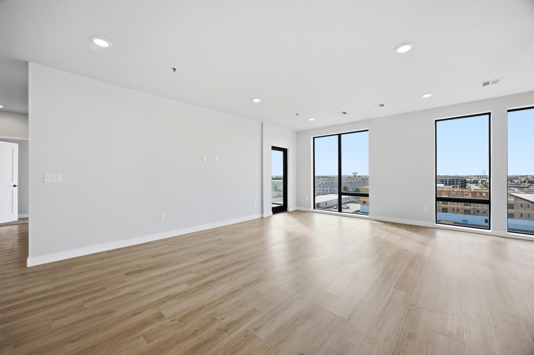 2024 condo for sale at 4470 24th Avenue S, Unit 605 in Fargo, ND — 2 bed, 2 bath (photo 5 of 26)