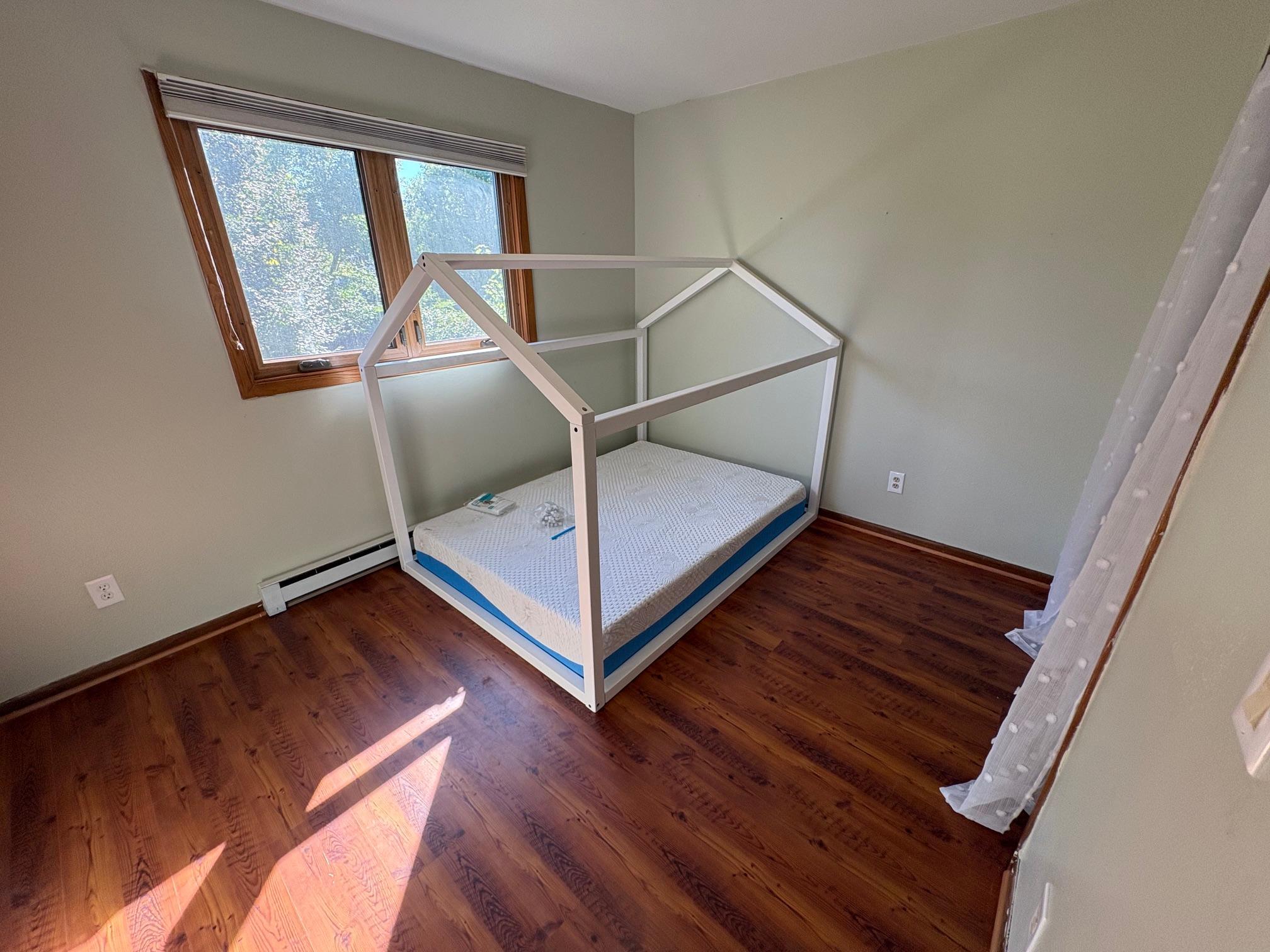 1978 single family home for sale at 507 18th Avenue N in Wahpeton, ND — 4 bed, 2 bath (photo 23 of 41)