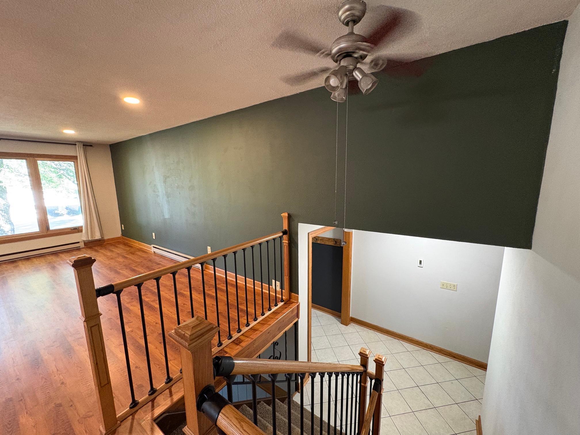 1978 single family home for sale at 507 18th Avenue N in Wahpeton, ND — 4 bed, 2 bath (photo 7 of 41)