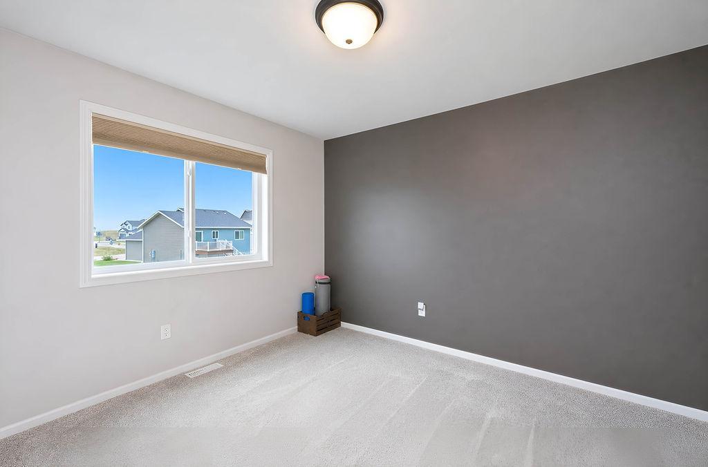 2023 single family home for sale at 1235 Rachel Drive W in West Fargo, ND — 3 bed, 3 bath (photo 31 of 39)