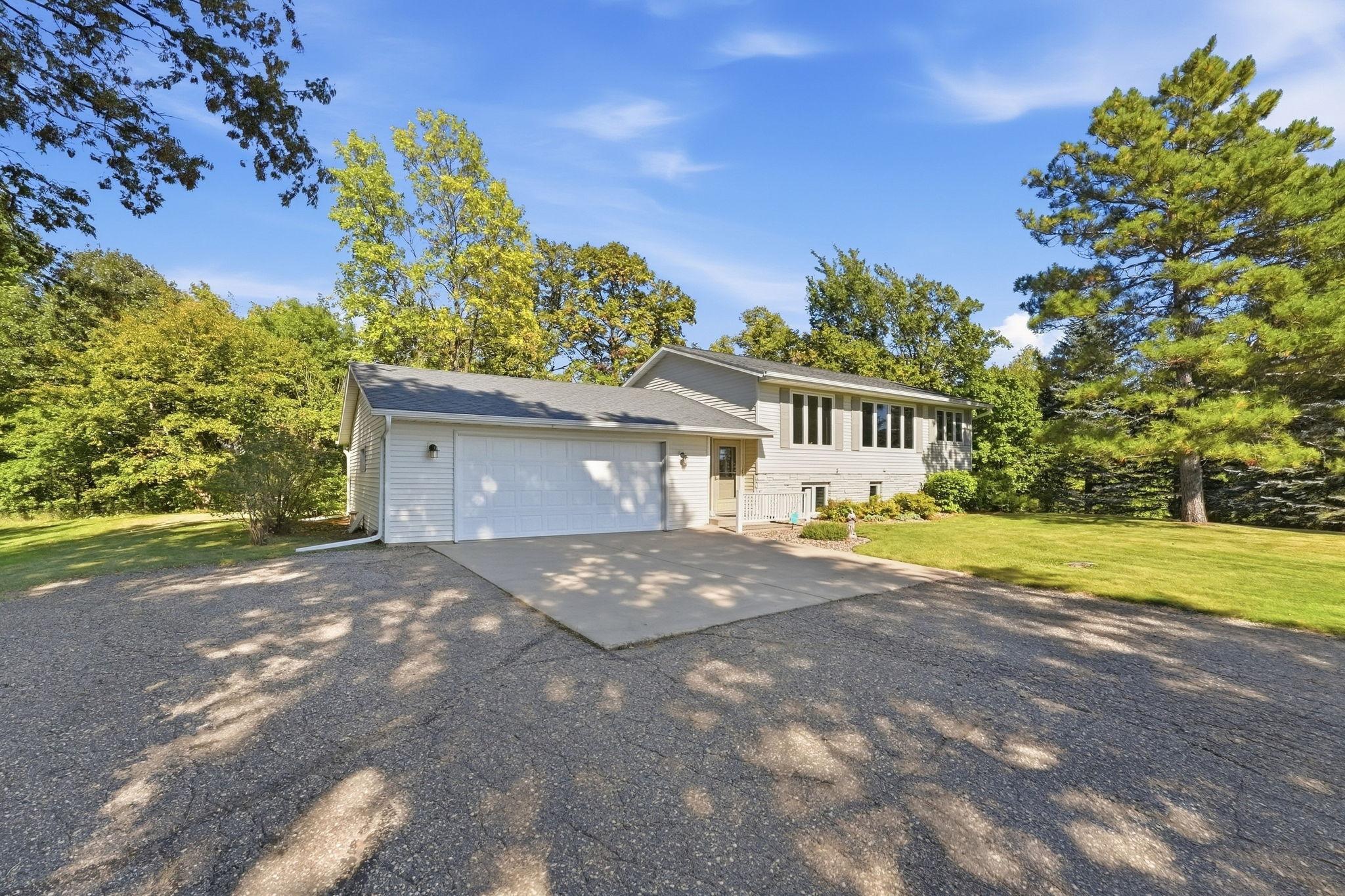 1978 single family home for sale at 4366 Country Shores SW in Alexandria, MN — 4 bed, 3 bath