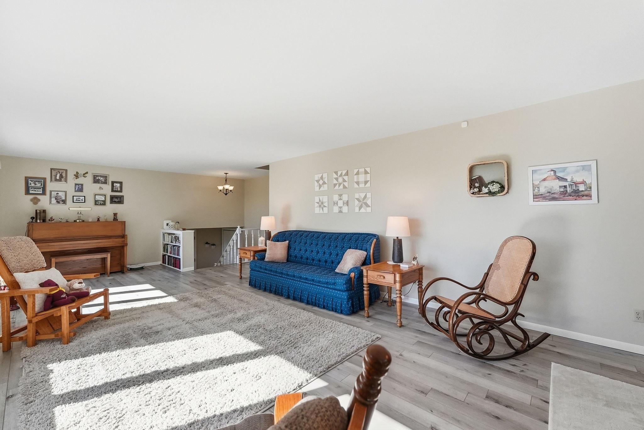 1978 single family home for sale at 4366 Country Shores SW in Alexandria, MN — 4 bed, 3 bath (photo 6 of 49)
