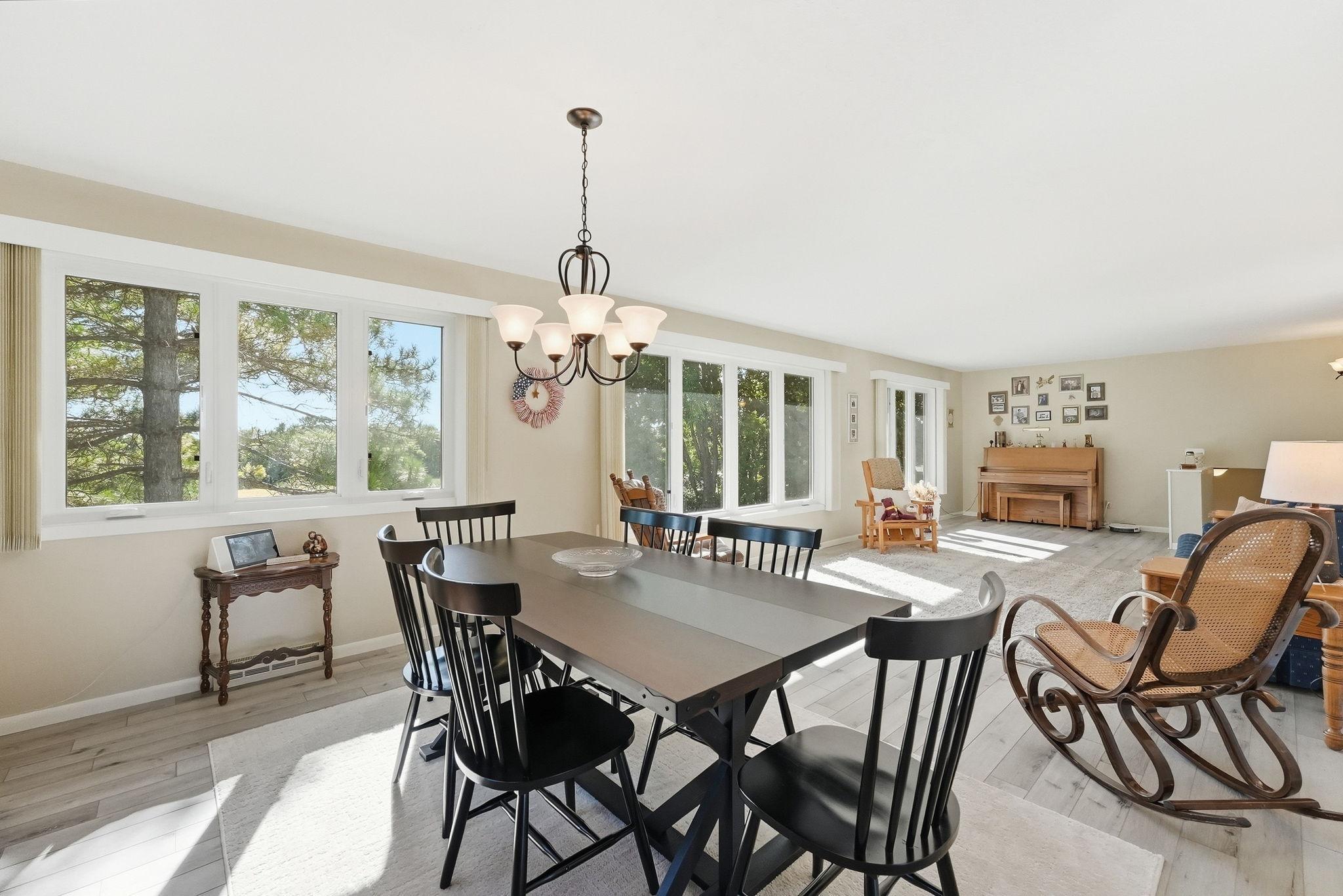 1978 single family home for sale at 4366 Country Shores SW in Alexandria, MN — 4 bed, 3 bath (photo 8 of 49)