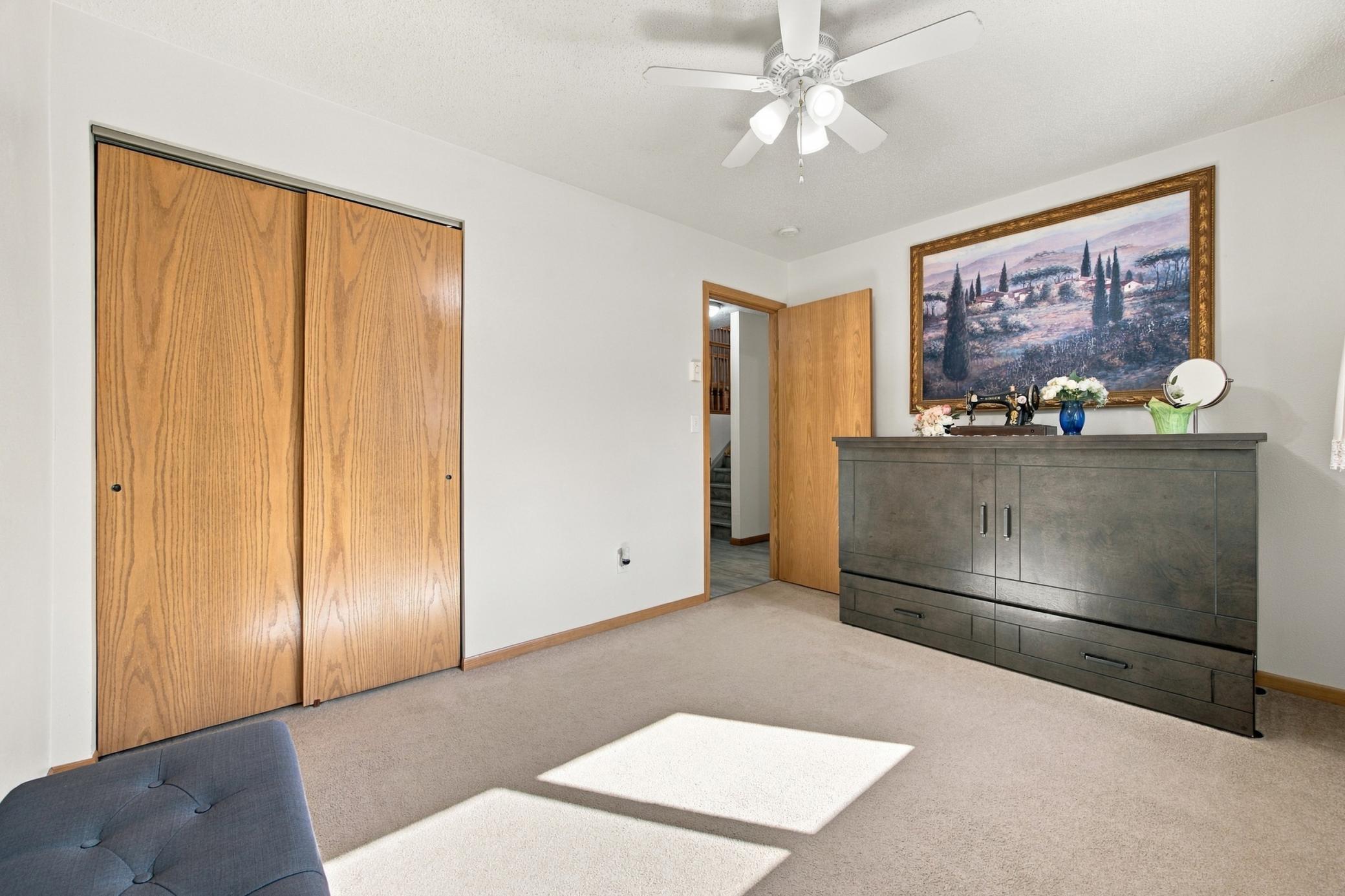 1991 single family home for sale at 3723 10th Street N in Fargo, ND — 4 bed, 2 bath (photo 19 of 30)