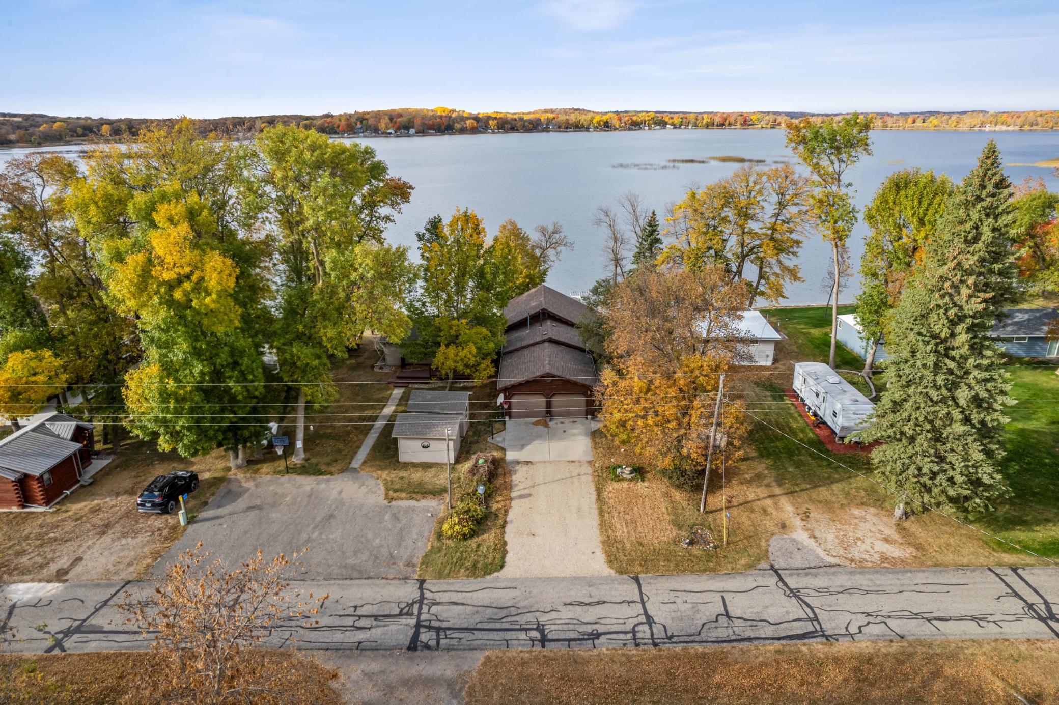1978 single family home for sale at 14220 Globstad Beach Road in Lake Park, MN — 3 bed, 2 bath (photo 37 of 43)