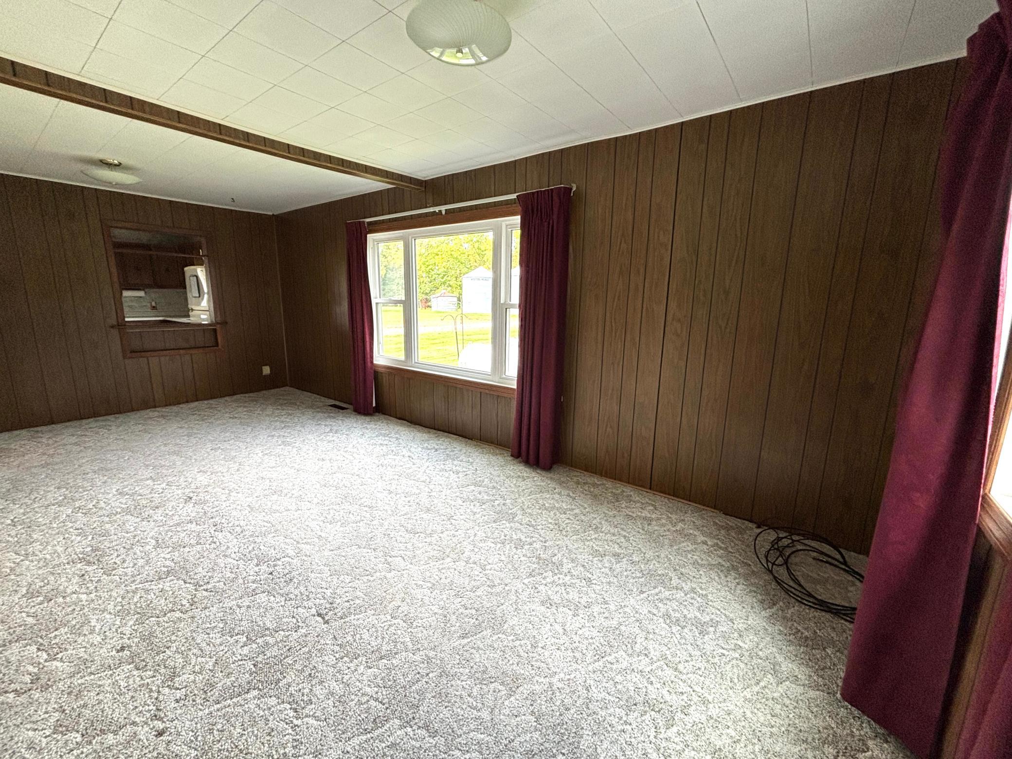 1930 single family home for sale at 18121 120th Avenue NE in Thief River Falls, MN — 3 bed, 1 bath (photo 21 of 41)