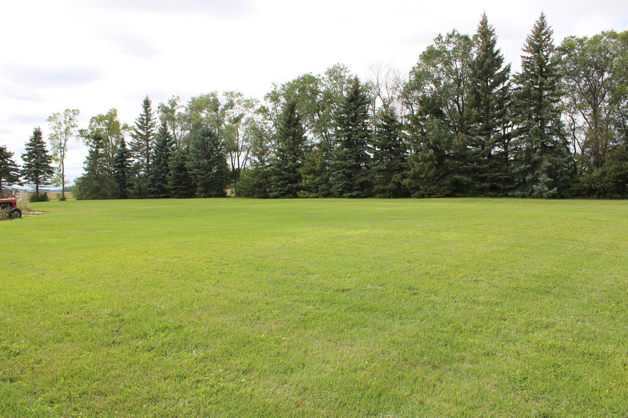 1930 single family home for sale at 18121 120th Avenue NE in Thief River Falls, MN — 3 bed, 1 bath (photo 31 of 41)