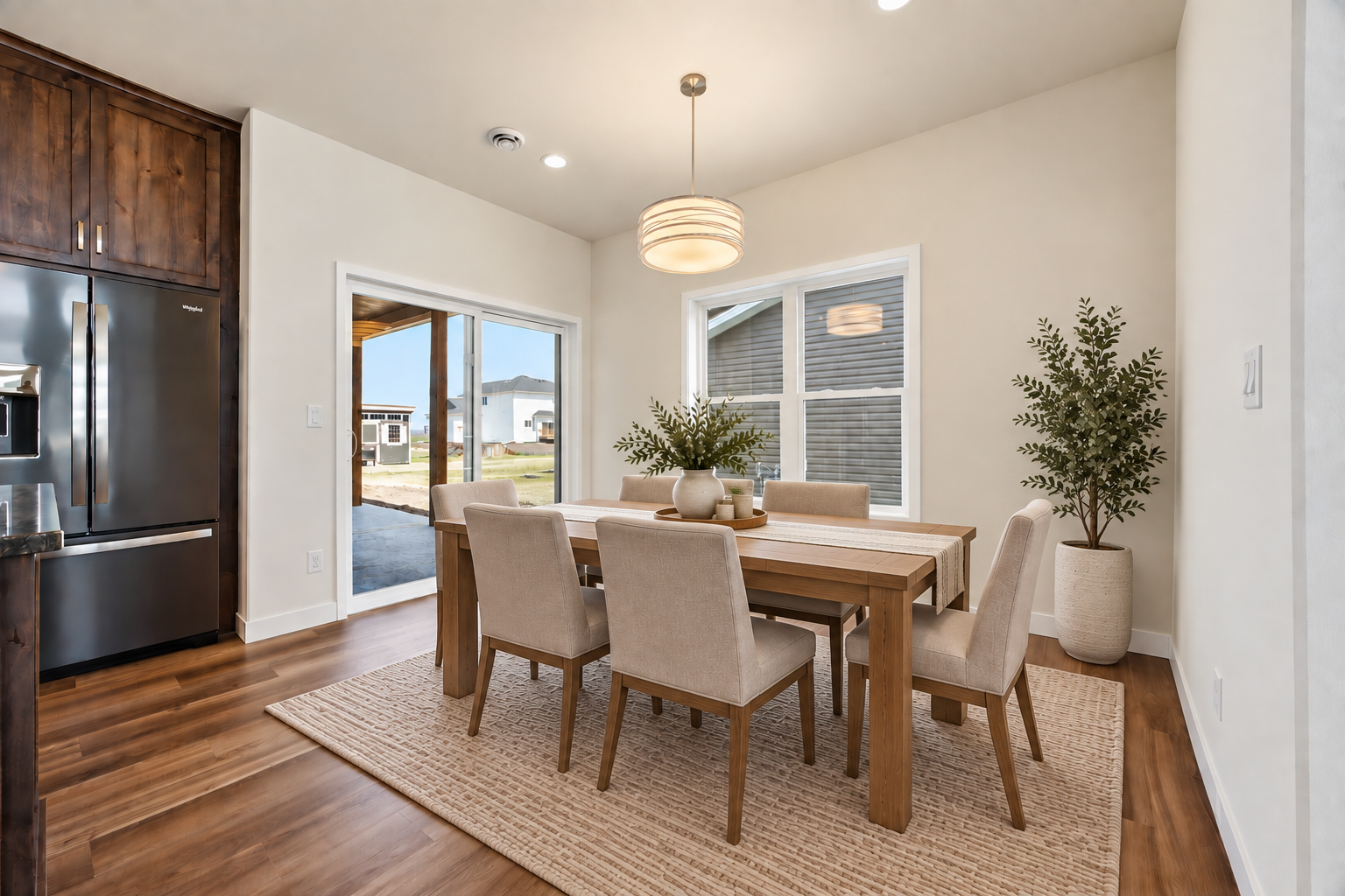 2025 single family home for sale at 4312 23rd Avenue S in Moorhead, MN — 3 bed, 3 bath (photo 9 of 39)