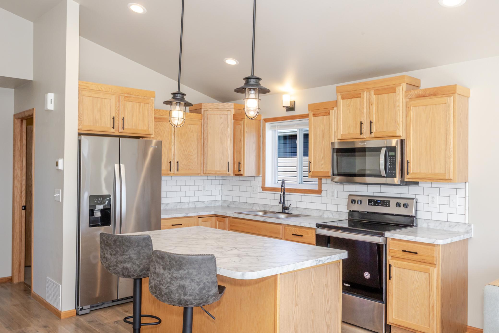 2020 single family home for sale at 3299 Maple Leaf Loop S in Fargo, ND — 3 bed, 2 bath (photo 17 of 44)