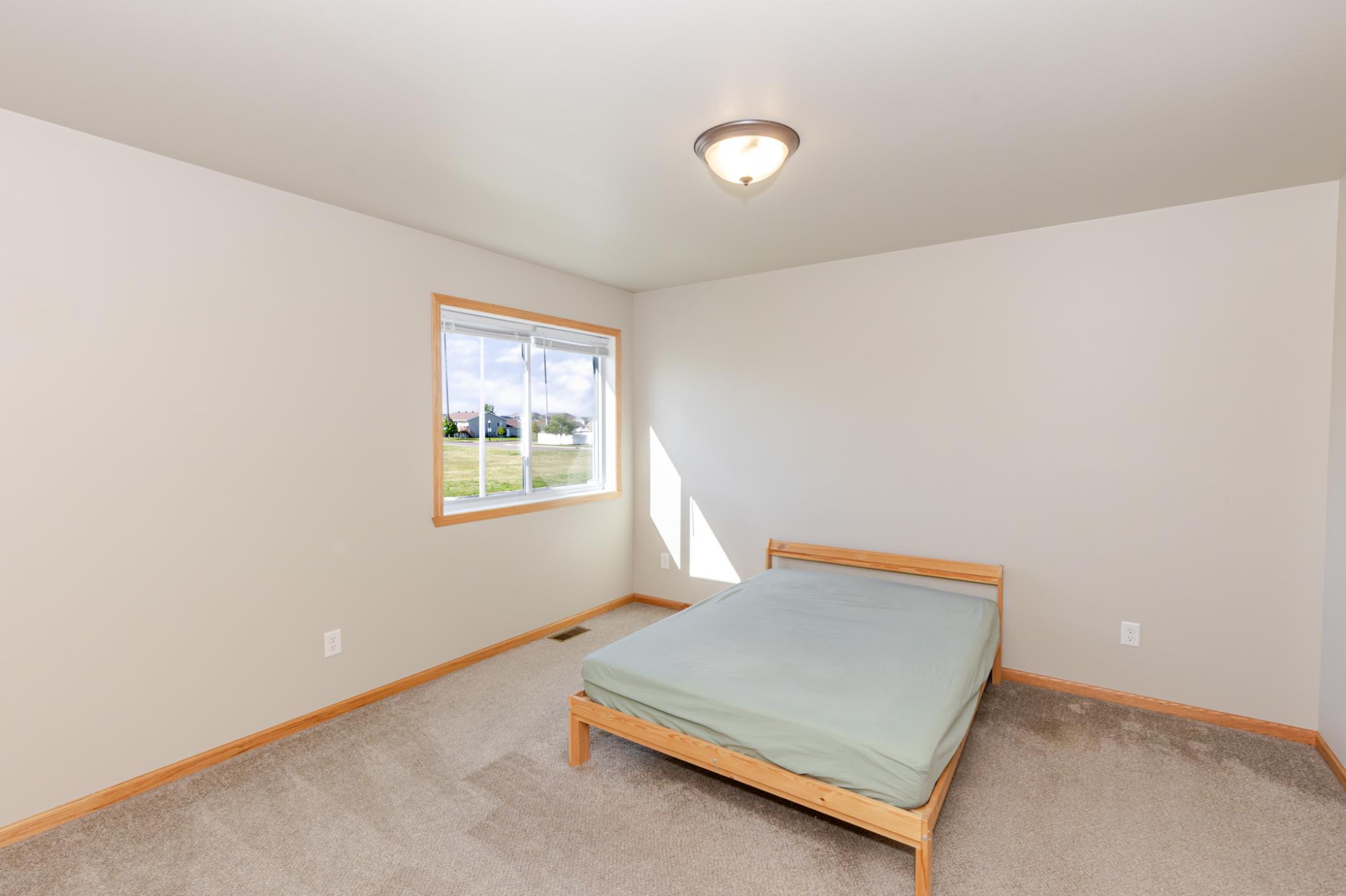 2020 single family home for sale at 3299 Maple Leaf Loop S in Fargo, ND — 3 bed, 2 bath (photo 22 of 44)