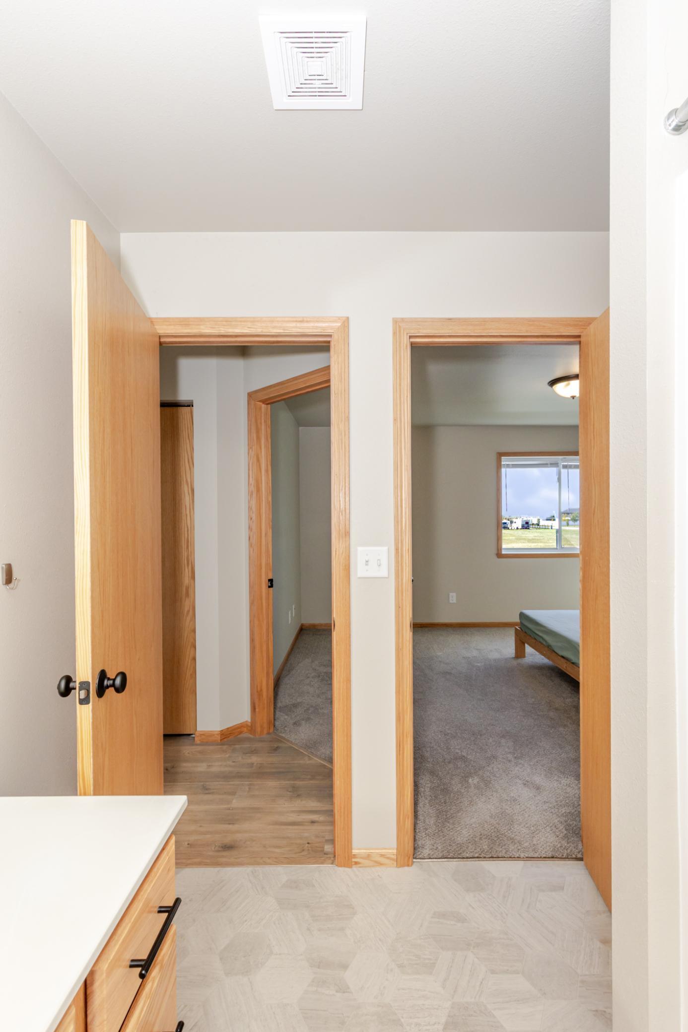 2020 single family home for sale at 3299 Maple Leaf Loop S in Fargo, ND — 3 bed, 2 bath (photo 27 of 44)