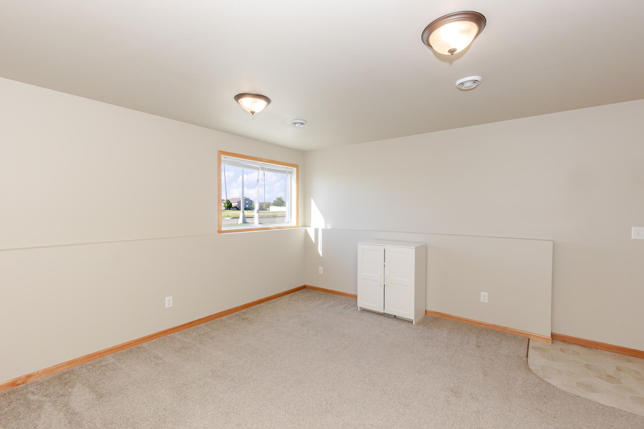 2020 single family home for sale at 3299 Maple Leaf Loop S in Fargo, ND — 3 bed, 2 bath (photo 28 of 44)