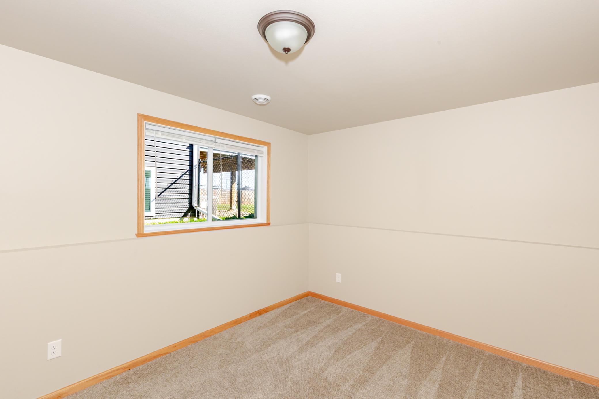 2020 single family home for sale at 3299 Maple Leaf Loop S in Fargo, ND — 3 bed, 2 bath (photo 33 of 44)