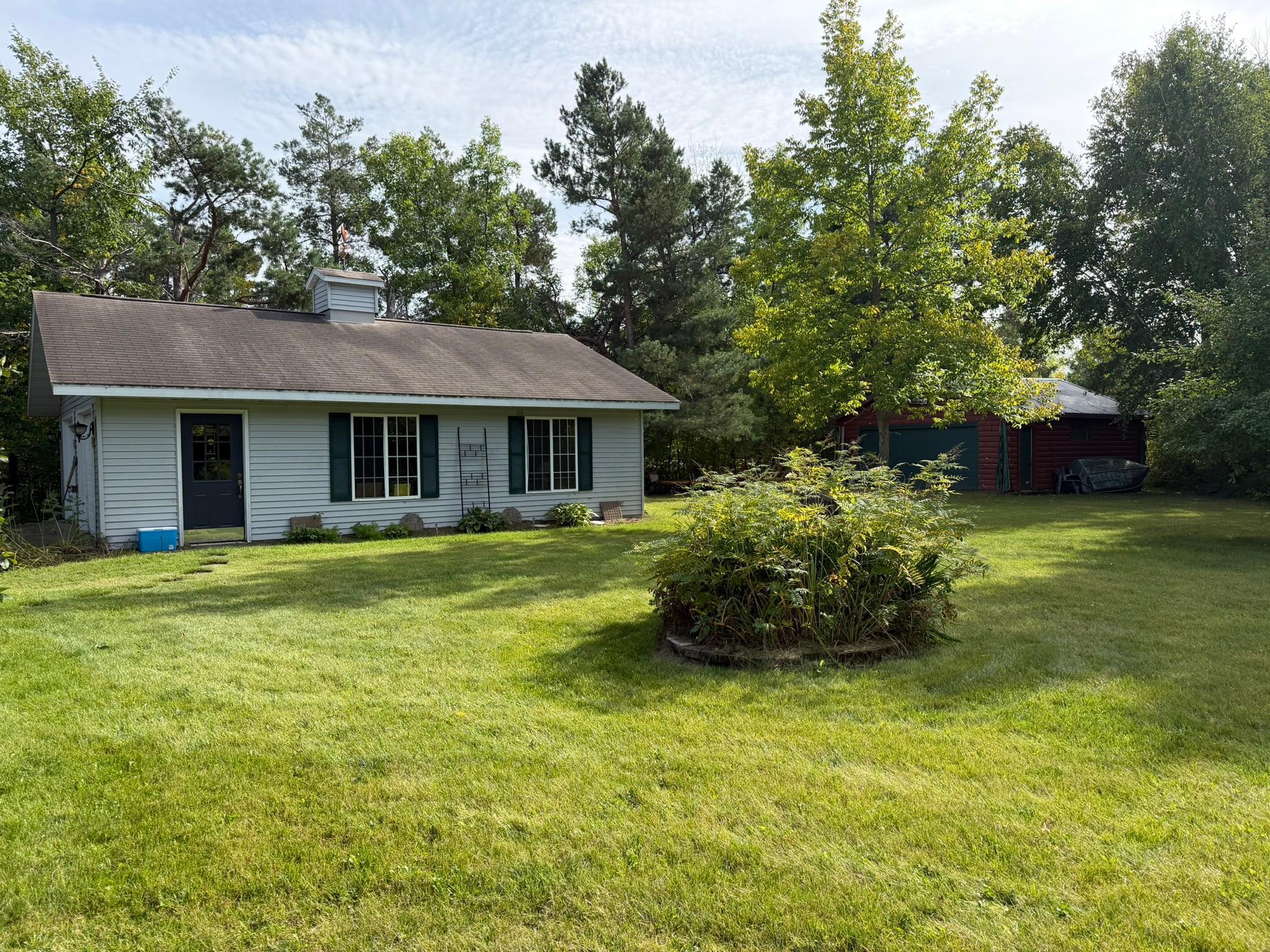 1995 single family home for sale at 30420 480th Street in Palisade, MN — 3 bed, 2 bath (photo 6 of 45)
