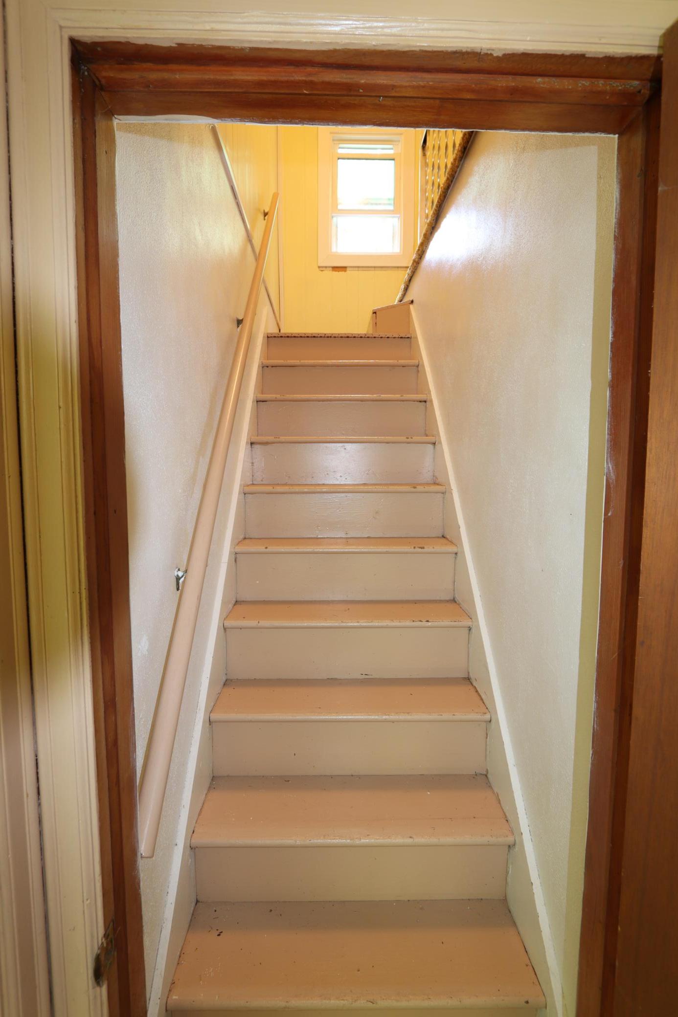 1936 single family home for sale at 1105 15th Street S in Fargo, ND — 2 bed, 1 bath (photo 14 of 36)