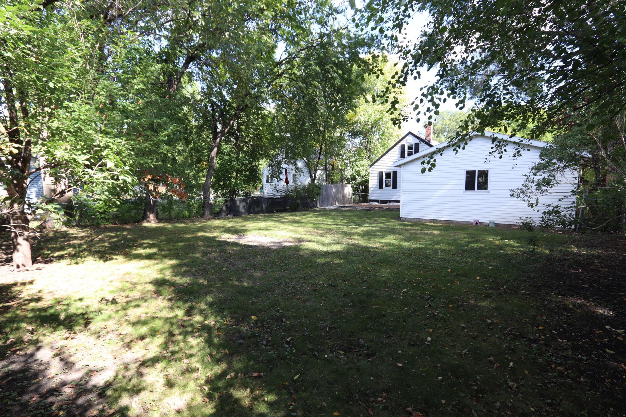 1936 single family home for sale at 1105 15th Street S in Fargo, ND — 2 bed, 1 bath (photo 34 of 36)