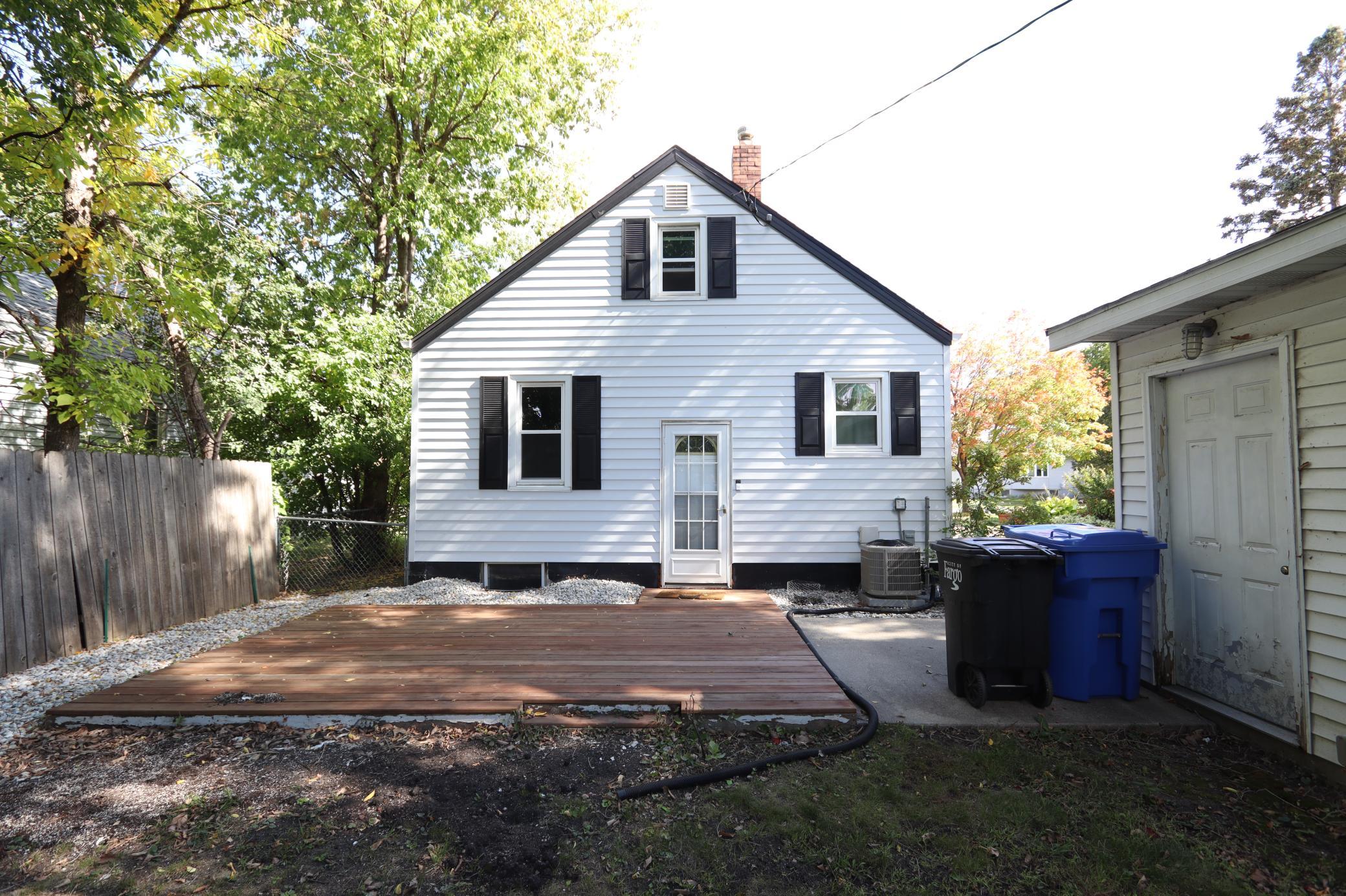 1936 single family home for sale at 1105 15th Street S in Fargo, ND — 2 bed, 1 bath (photo 35 of 36)