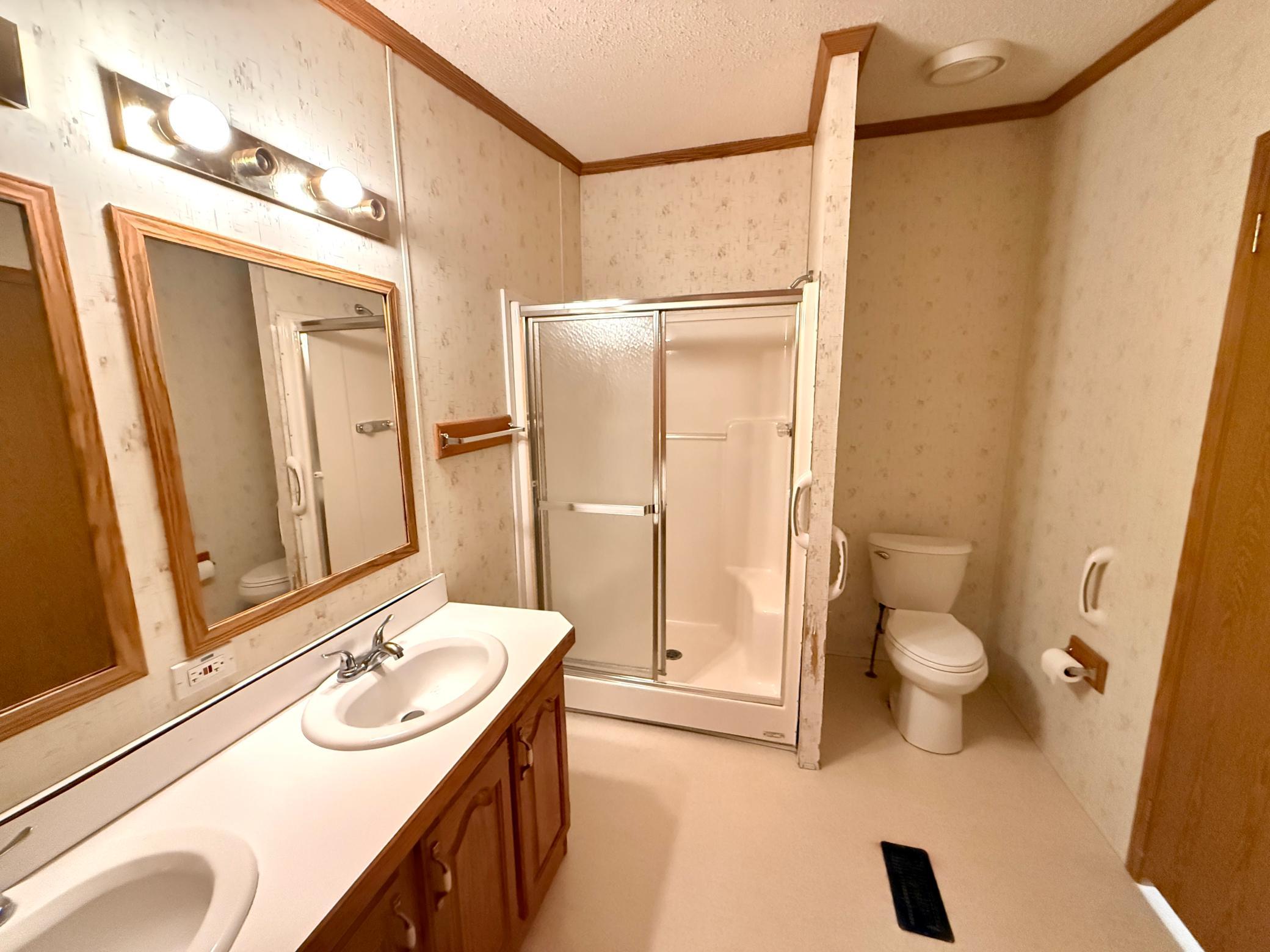 1997 single family home for sale at 9446 Pony Lake Road NW in Bemidji, MN — 3 bed, 2 bath (photo 10 of 18)